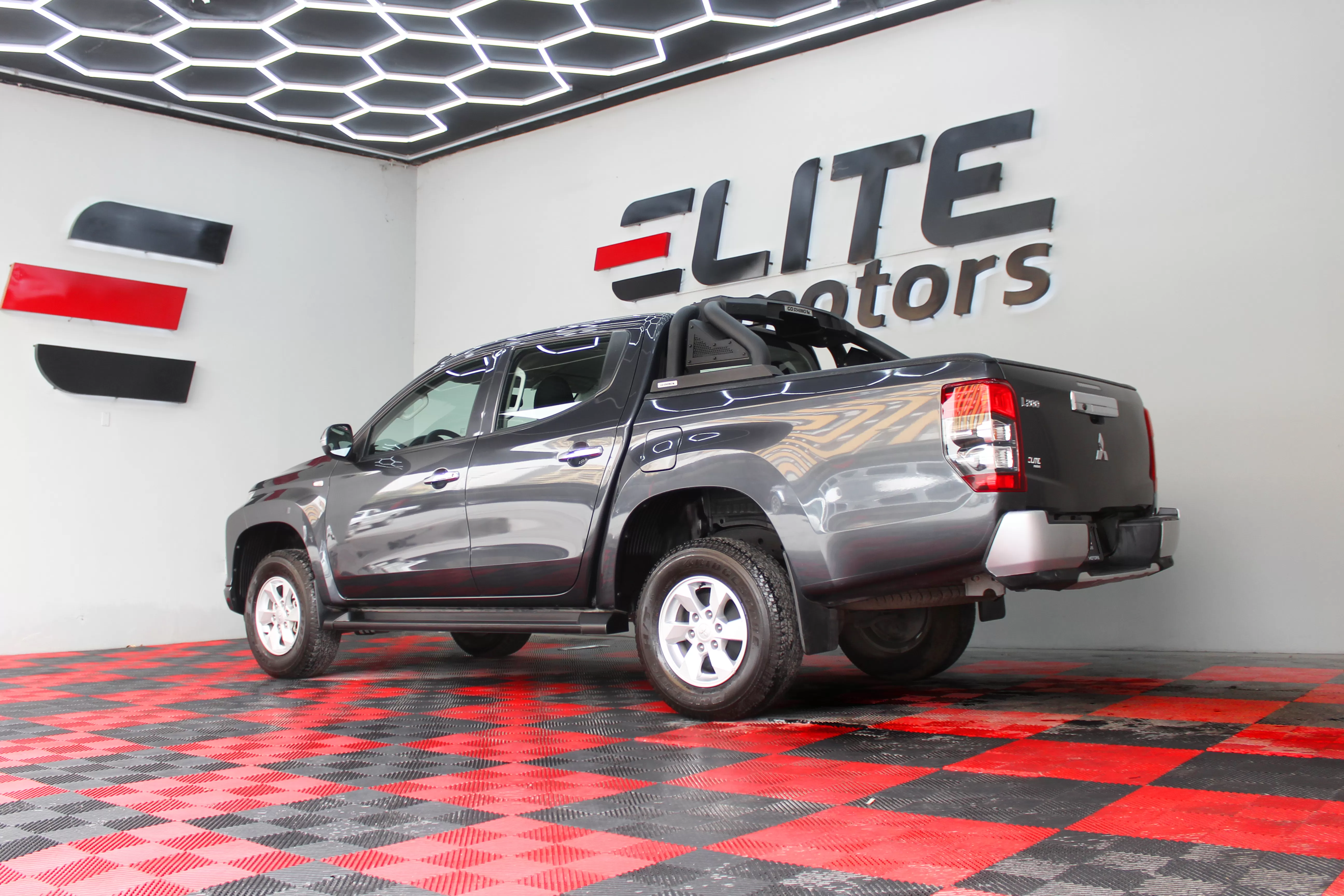 Mitsubishi L200 2023