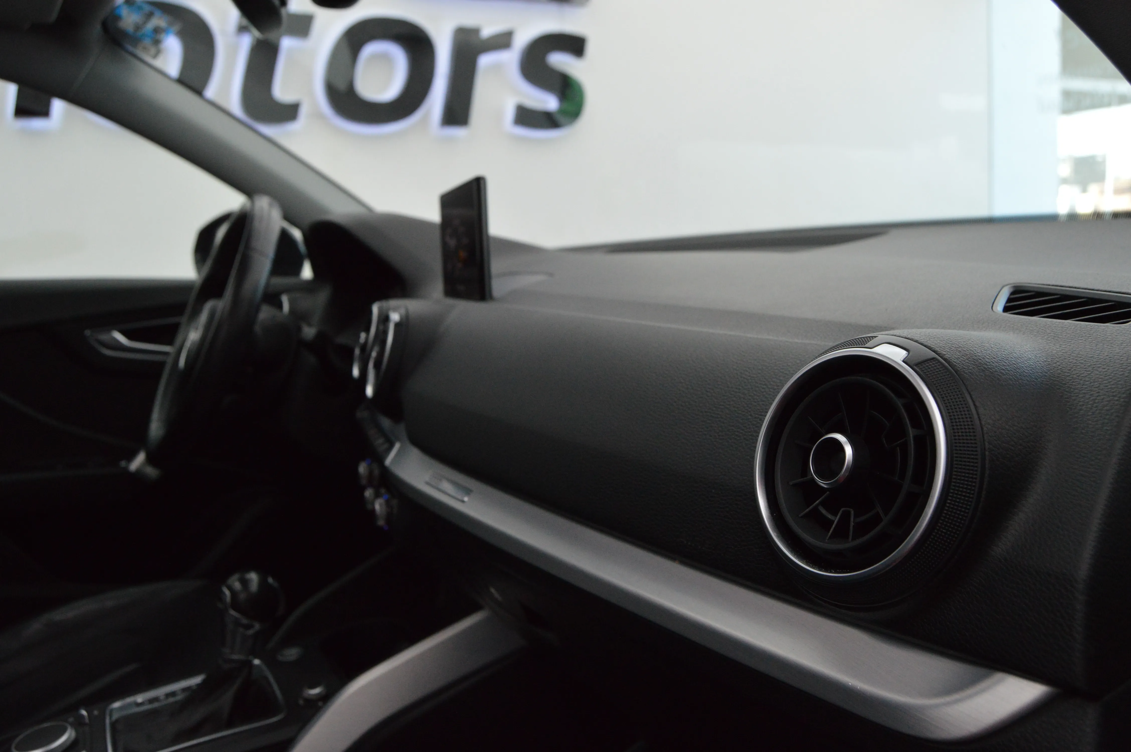 Audi Q2 35 TFSI SELECT 2020
