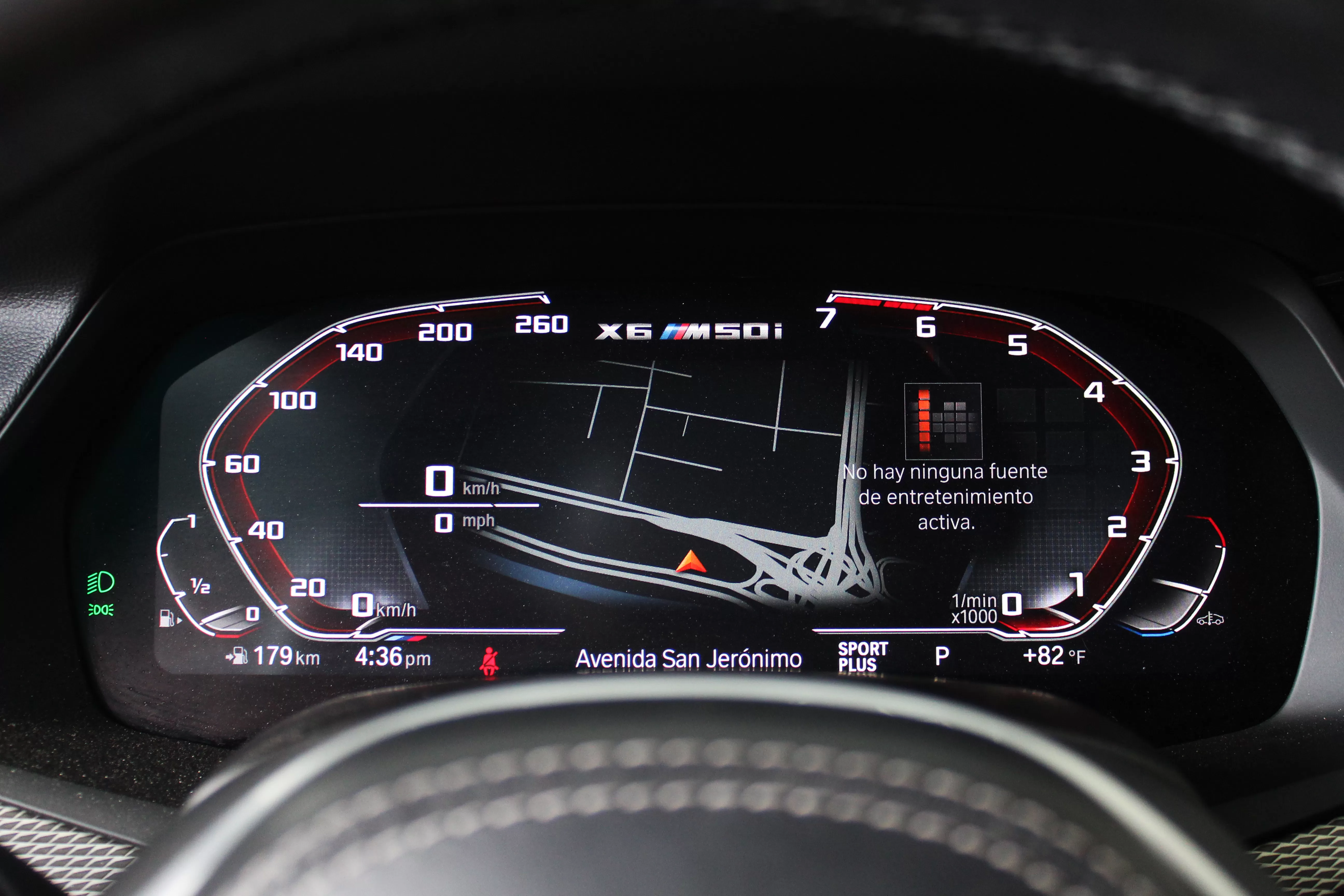 BMW X6 M50i 2023
