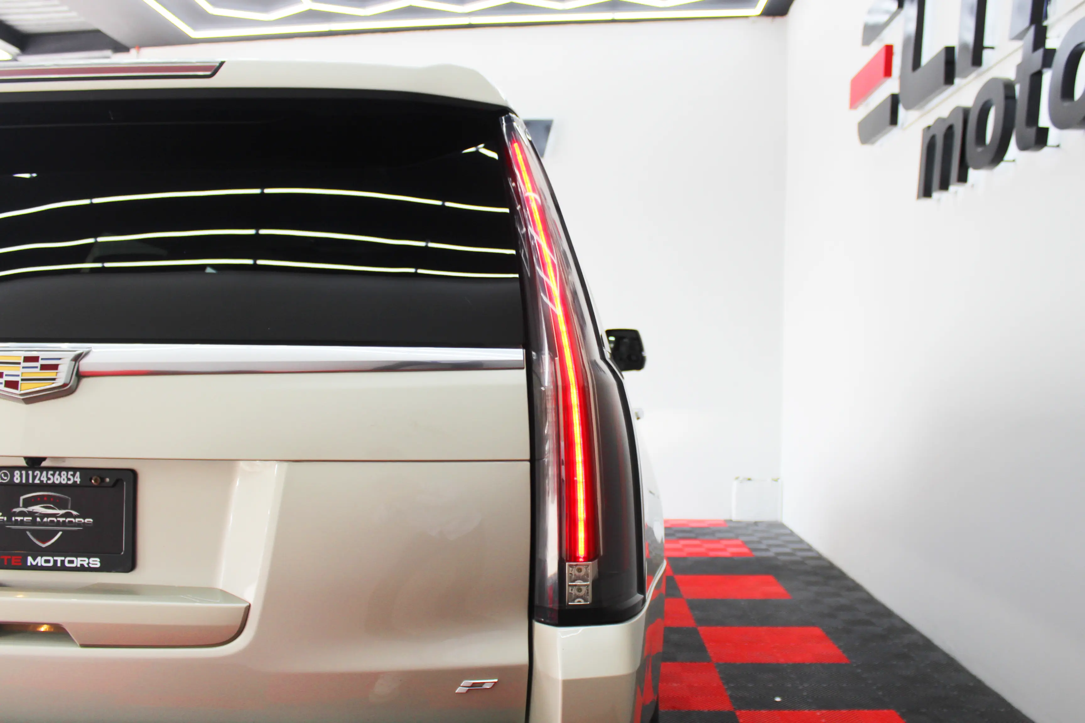 Cadillac Escalade Platinum 2015