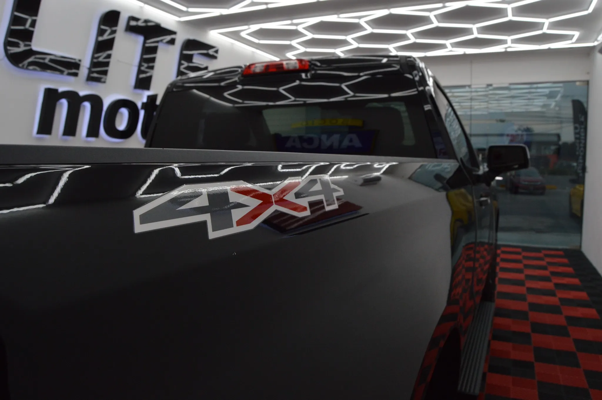 Chevrolet Cheyenne LT Cabina Regular 2024