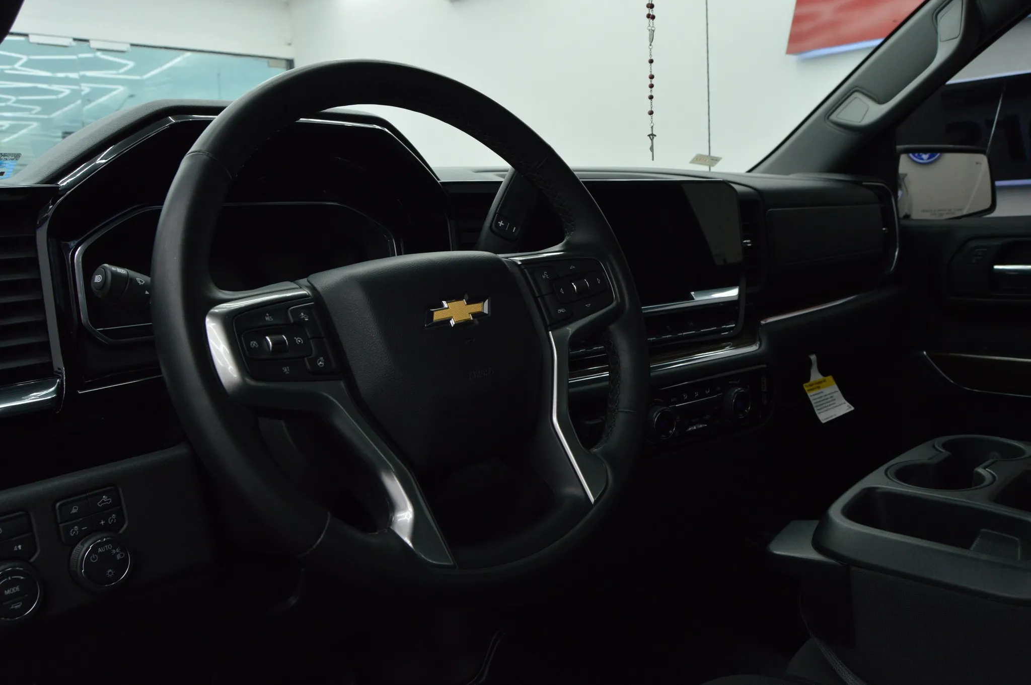 Chevrolet Cheyenne LT Cabina Regular 2024