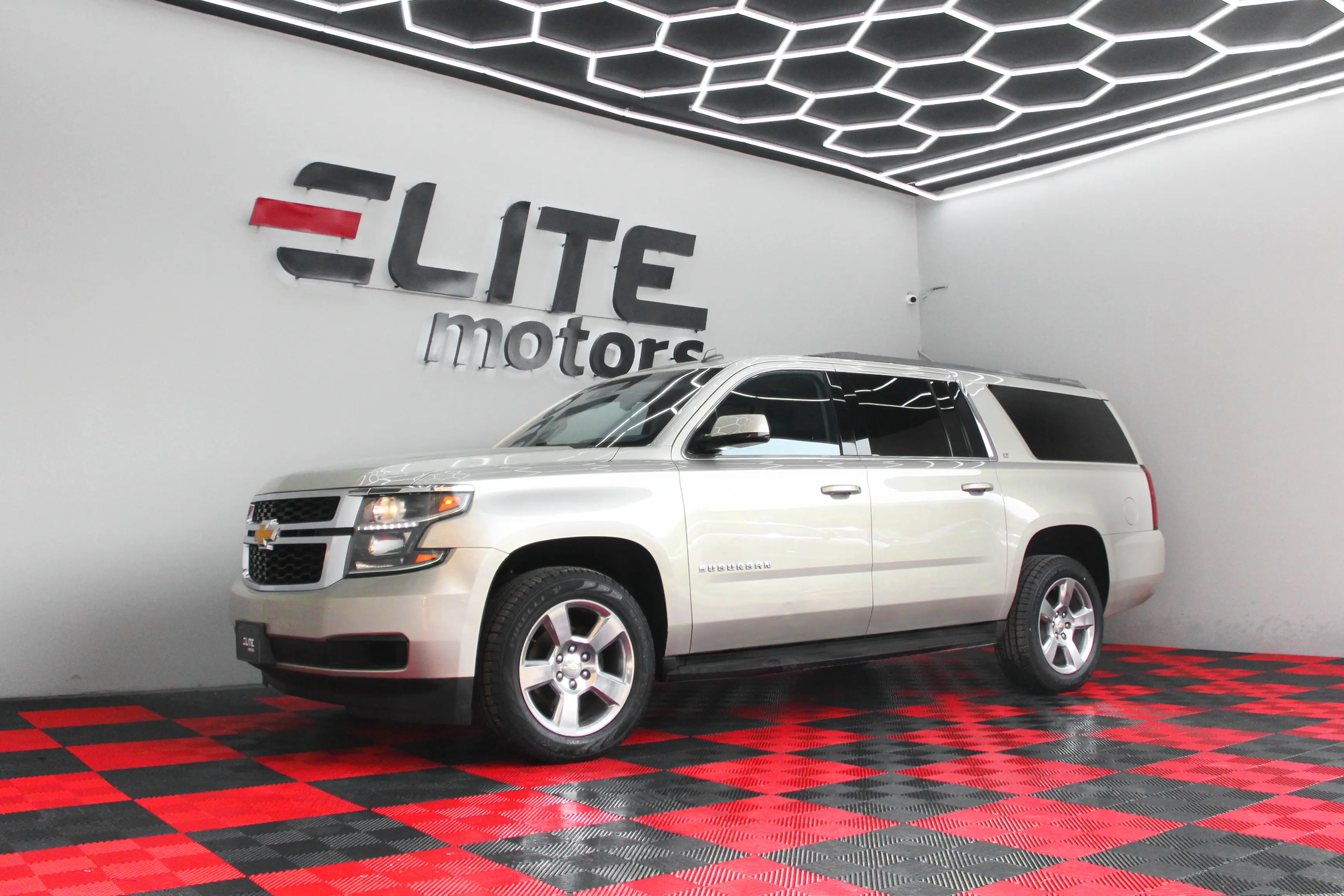 Chevrolet Suburban LT 2015