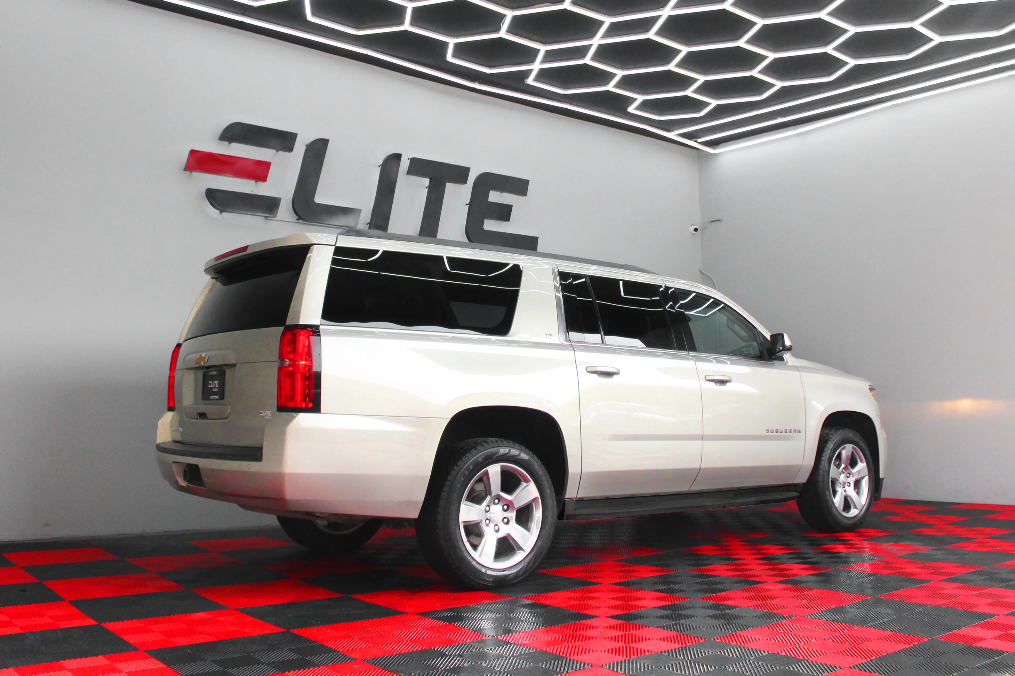 Chevrolet Suburban LT 2015