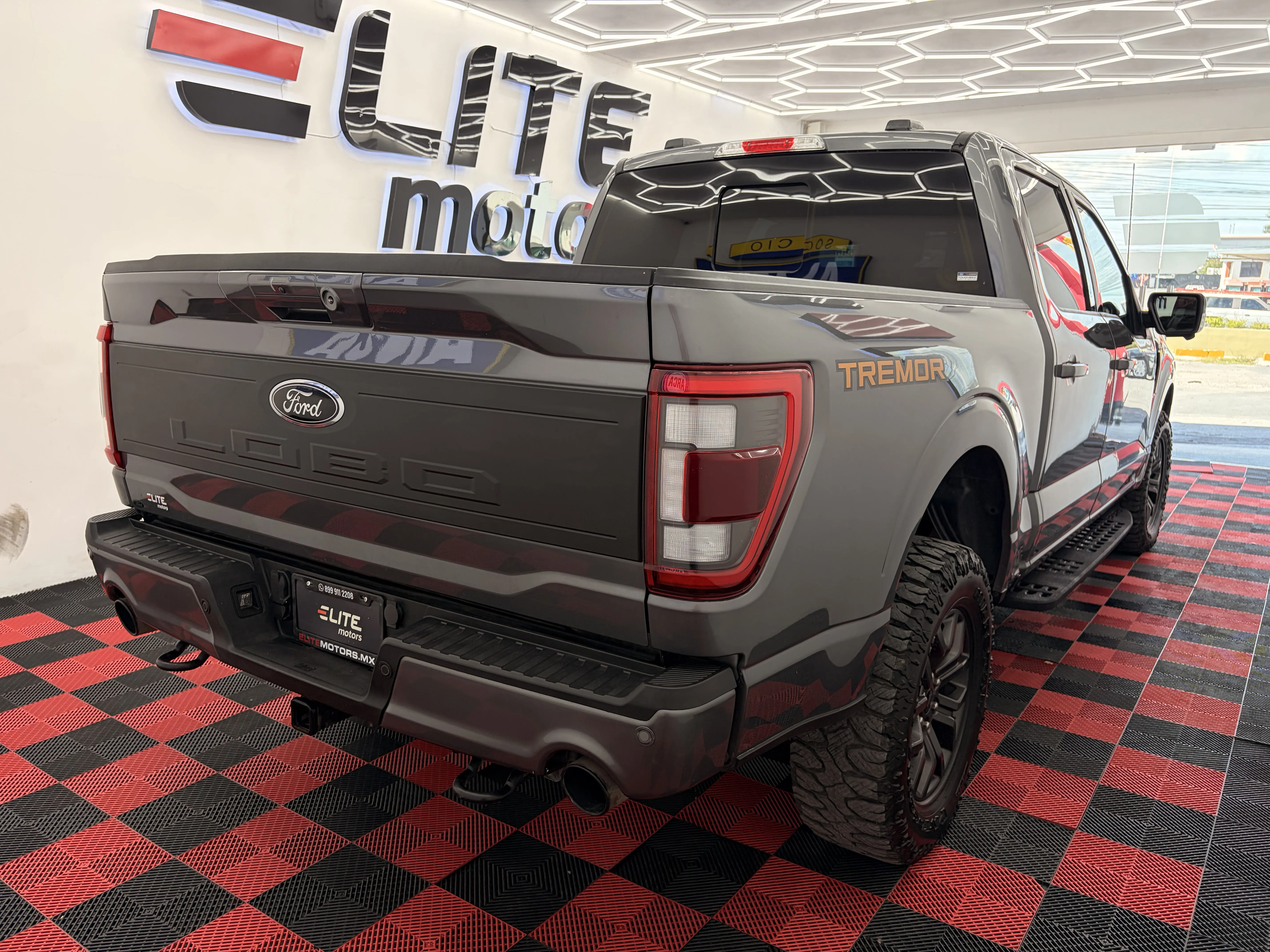 Ford LOBO 4X4 TREMOR HIGH 2023