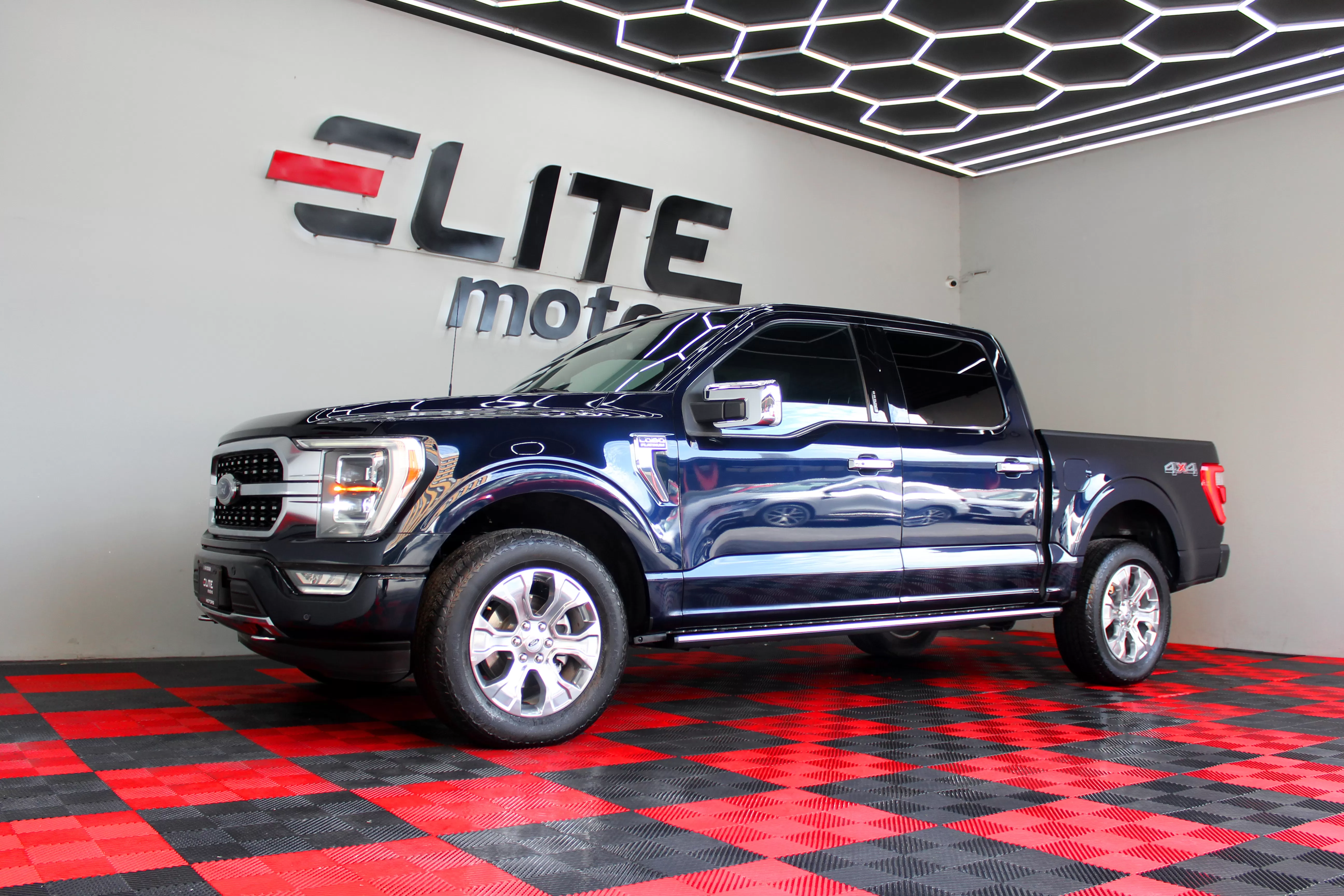 Ford Lobo Platinum 2023