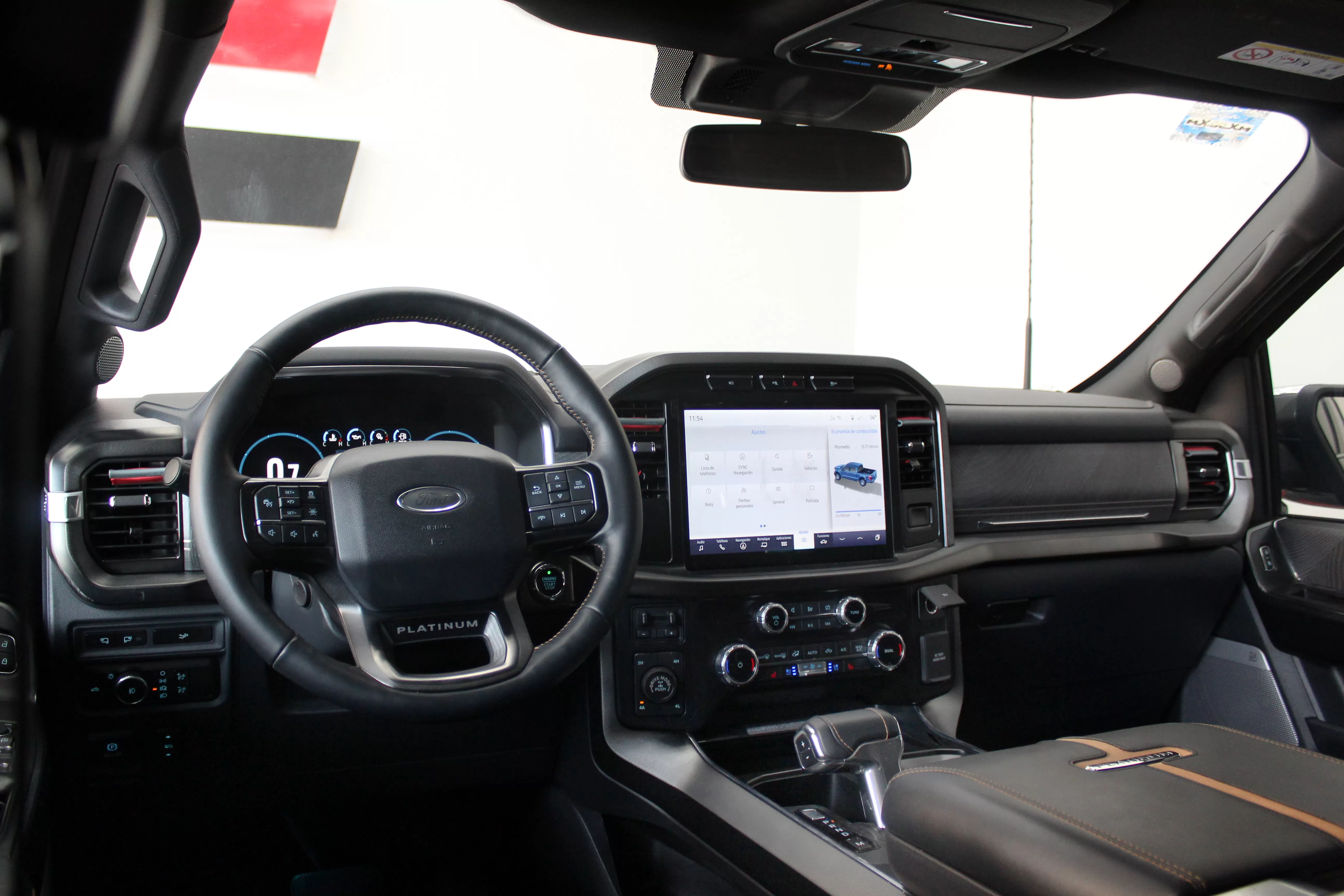 Ford Lobo Platinum 2023
