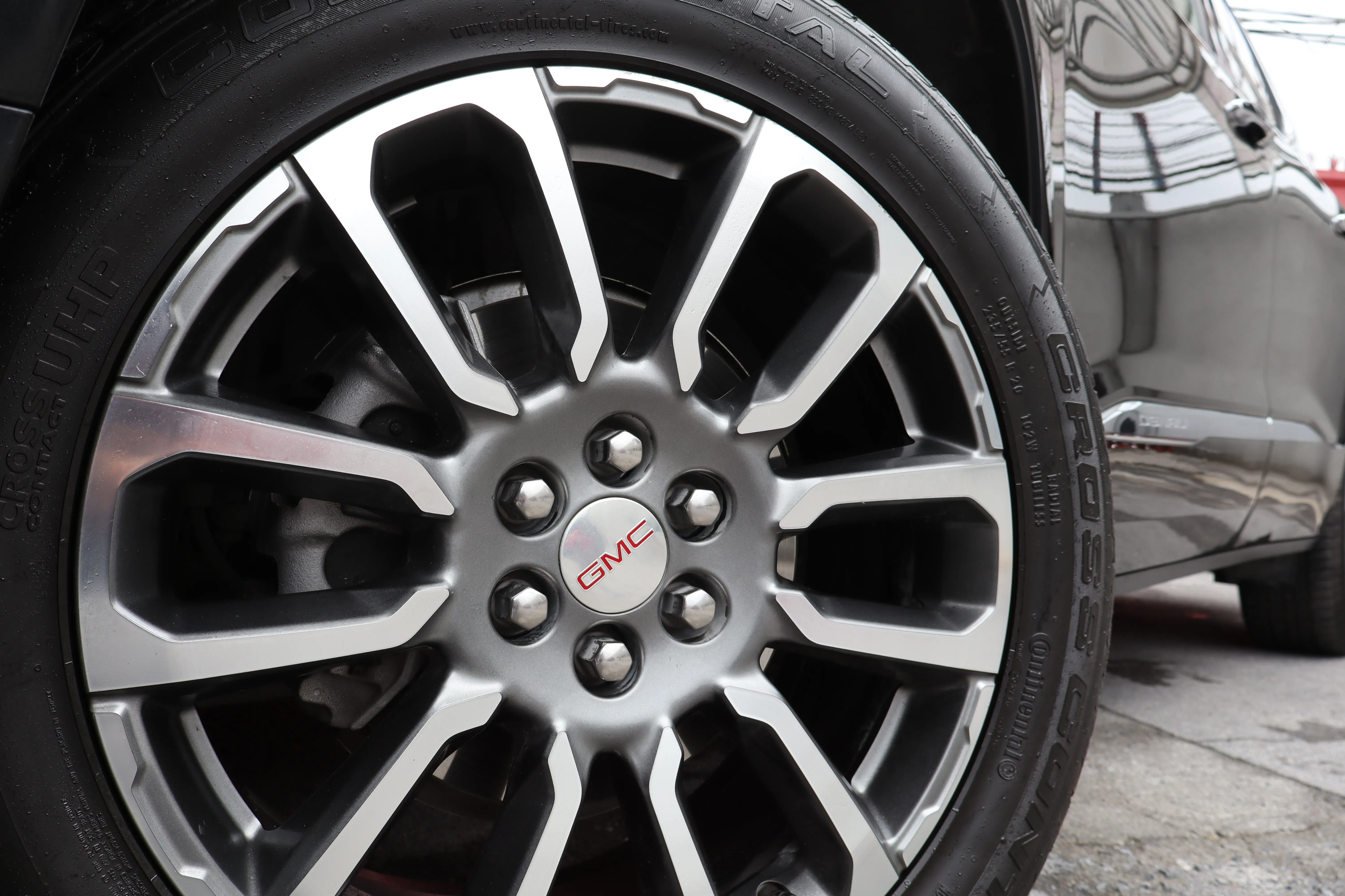 GMC Acadia Denali 2023