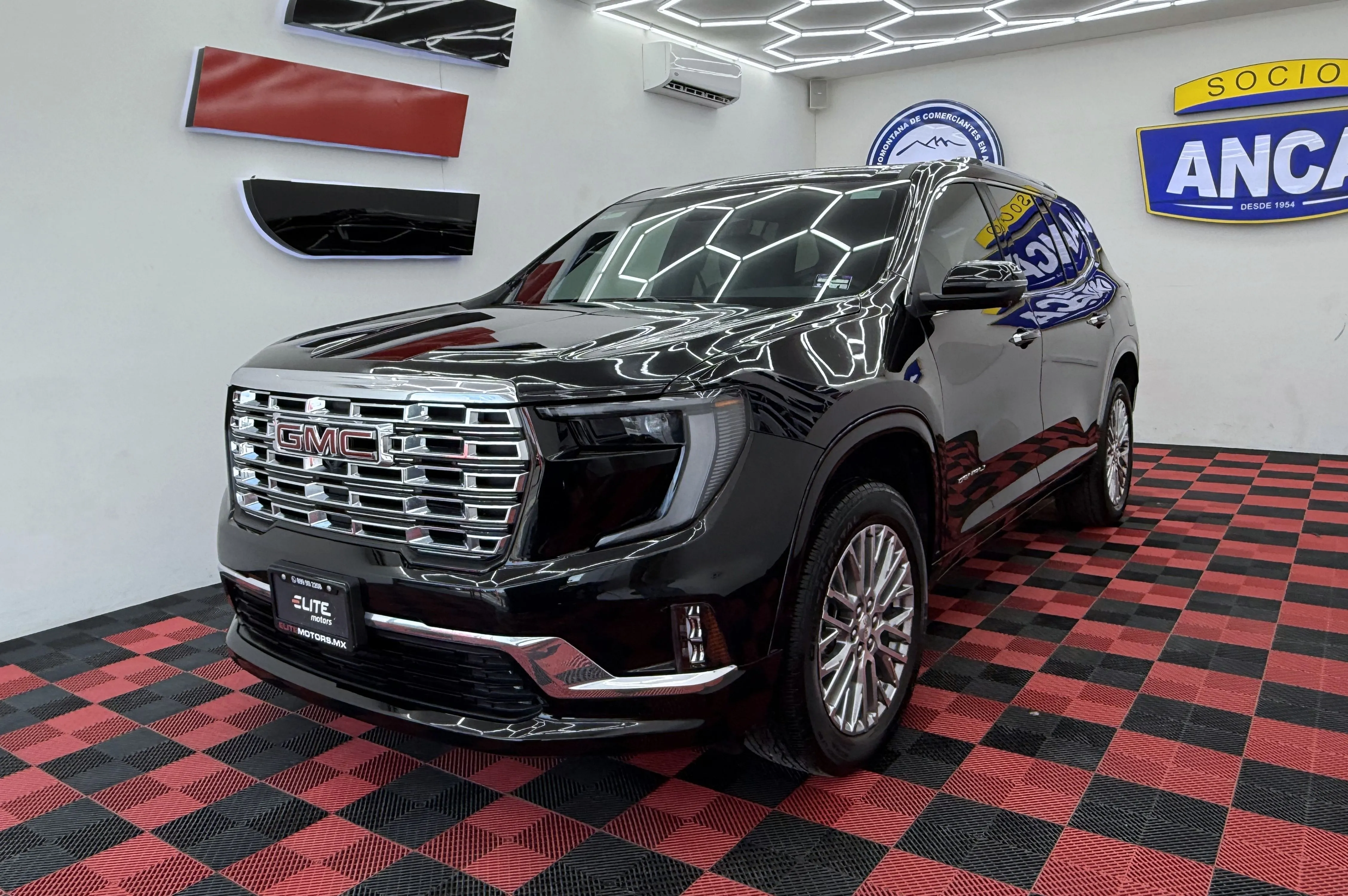 GMC ACADIA DENALI 2025