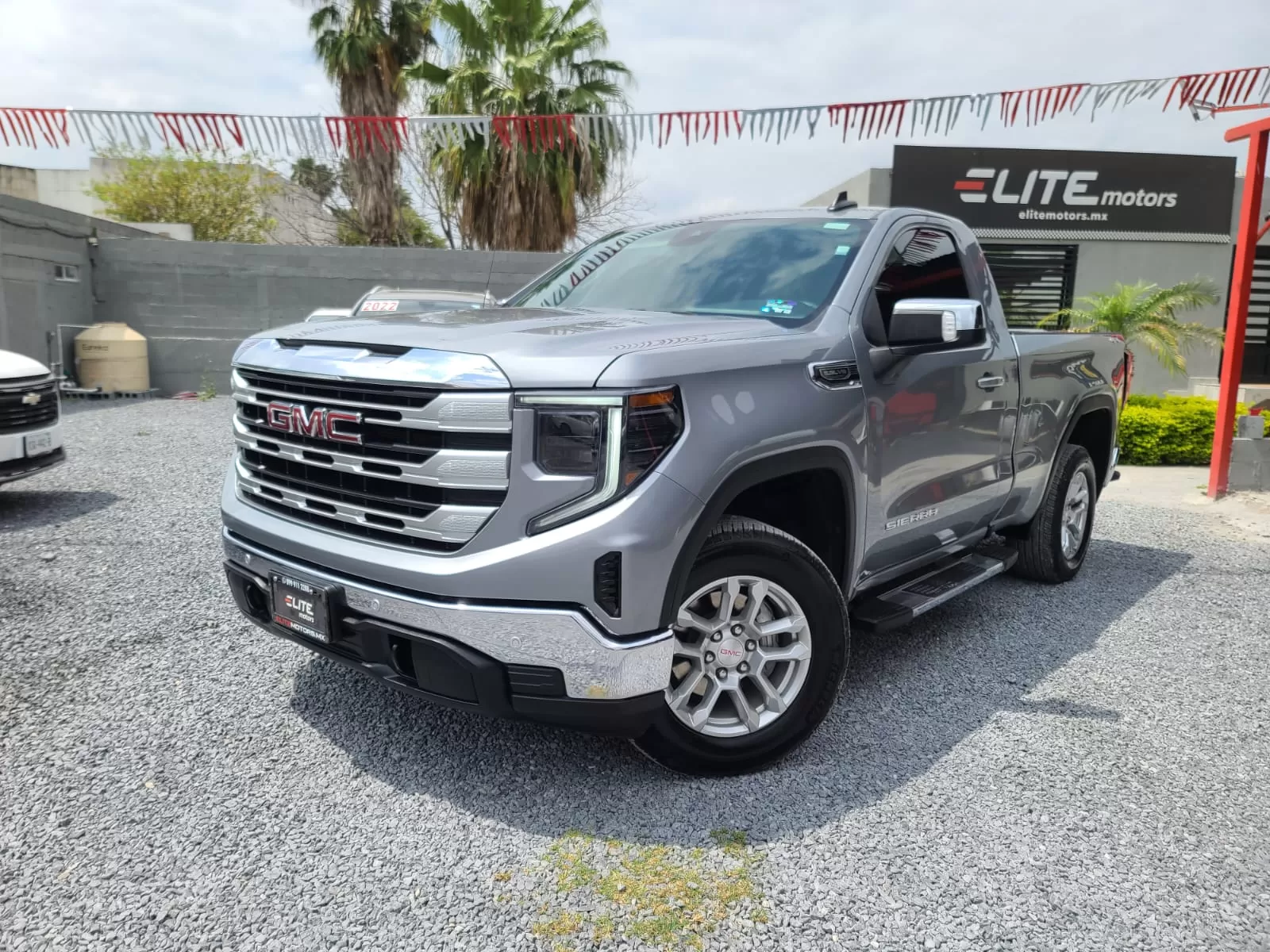GMC Sierra SLE 2024
