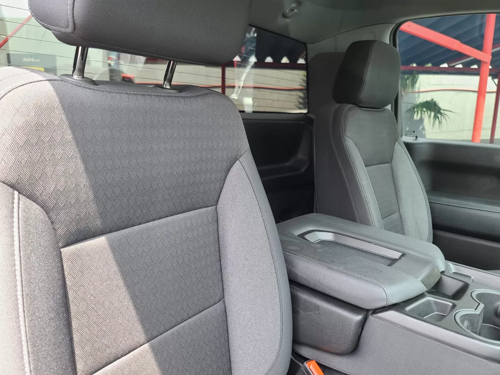 GMC Sierra SLE 2024