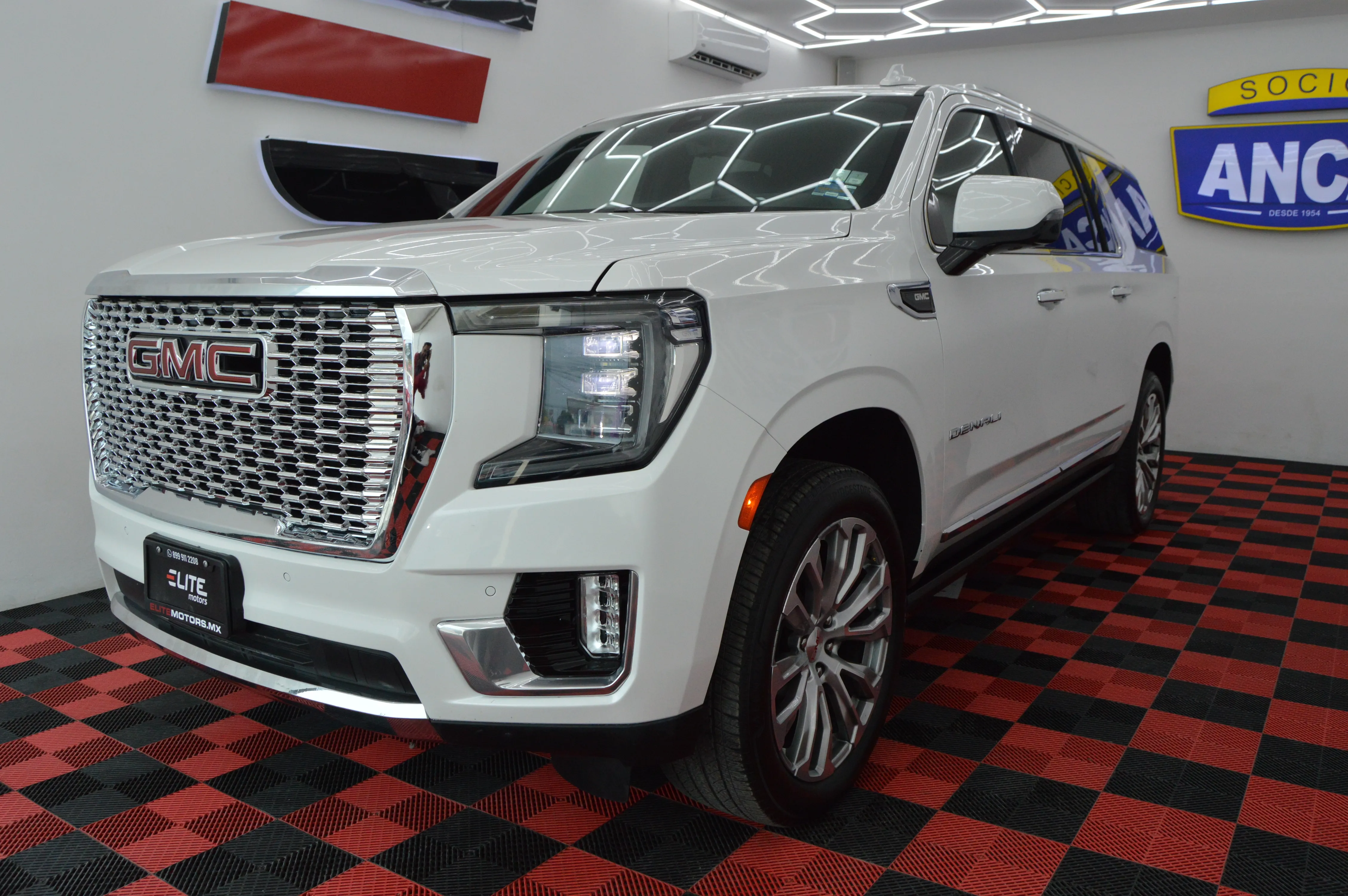 GMC Yukon Denali XL 2022