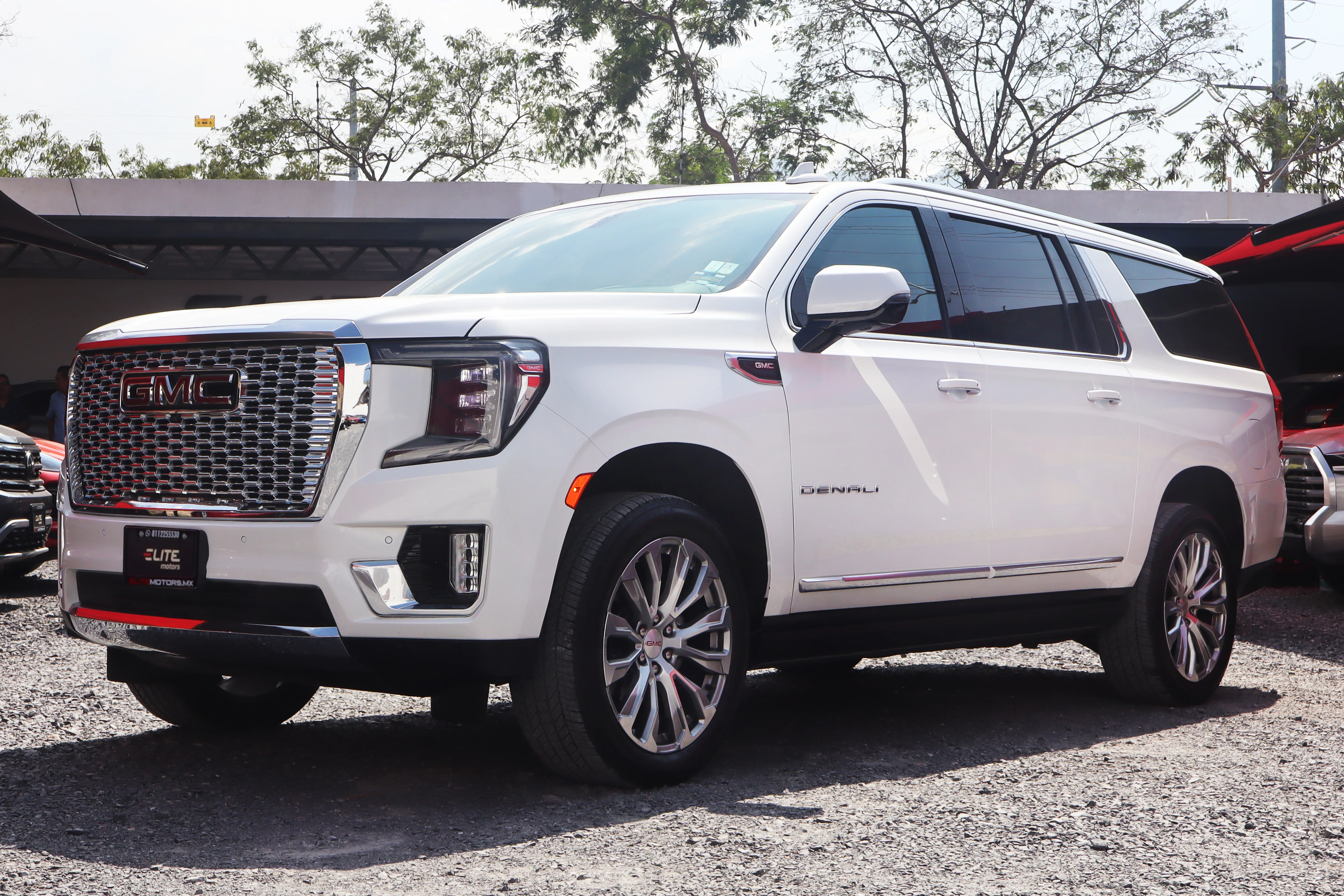 GMC Yukon XL Denali 2022