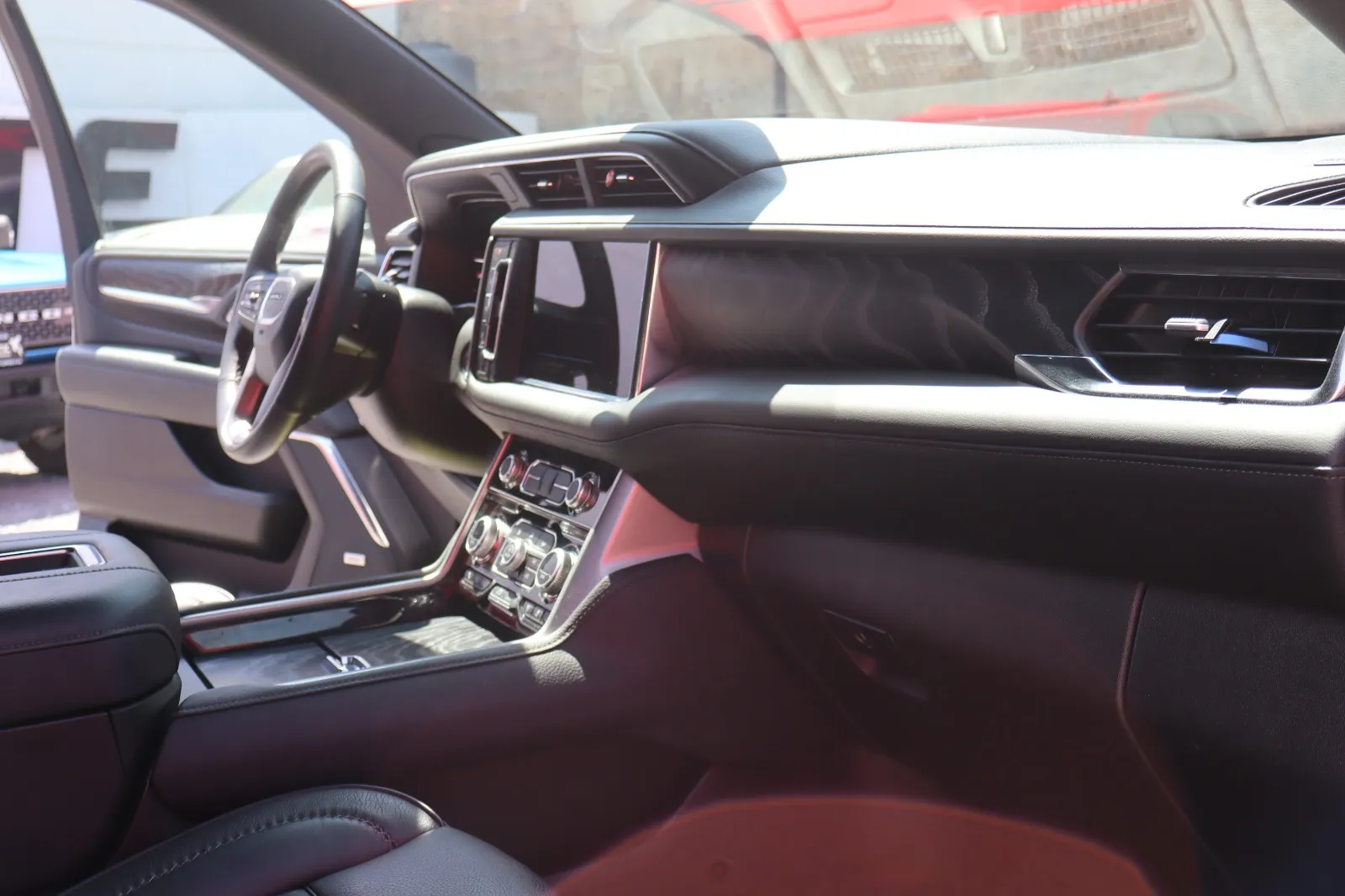 GMC YUKON XL DENALI 2023