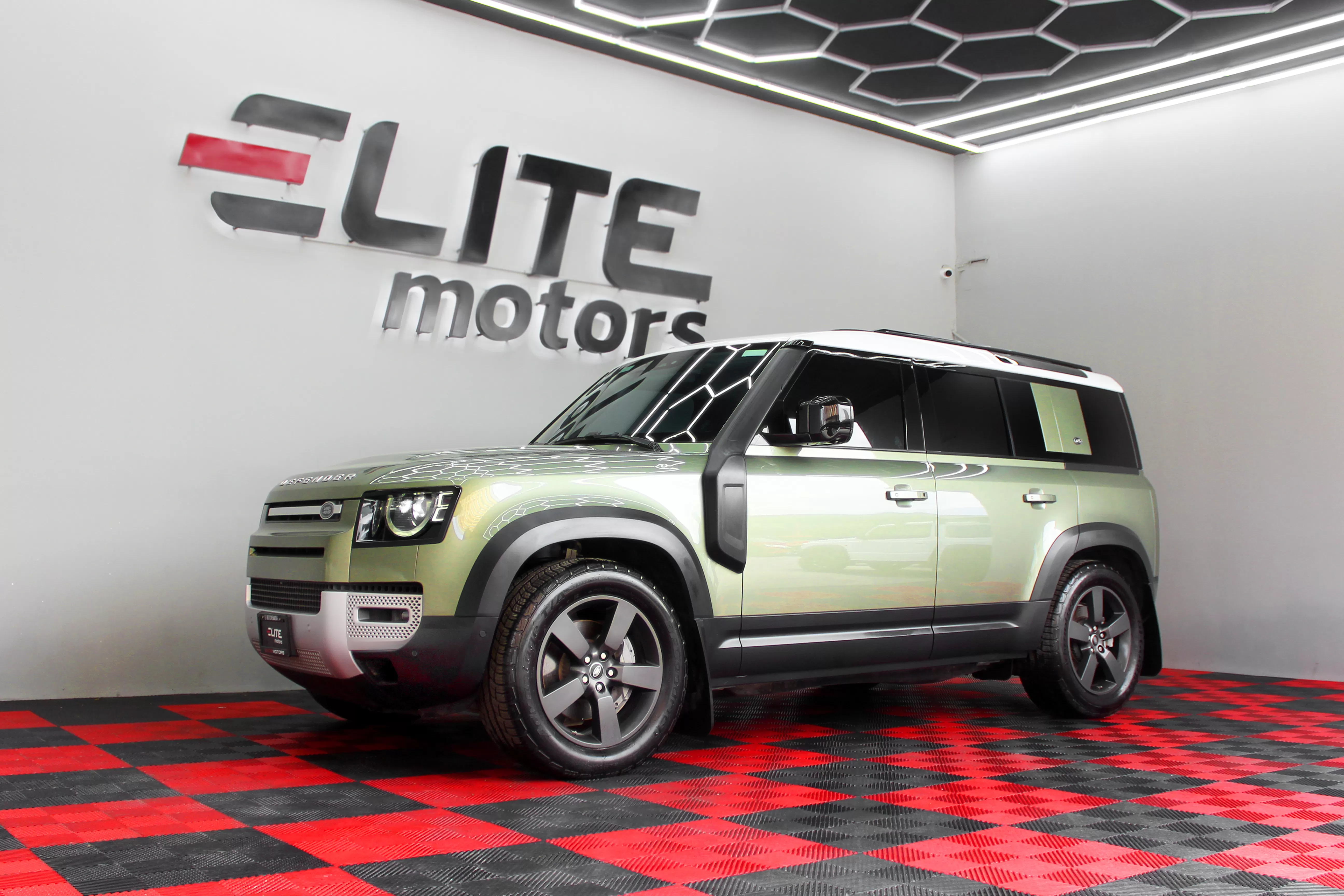Land Rover Defender 110 2020