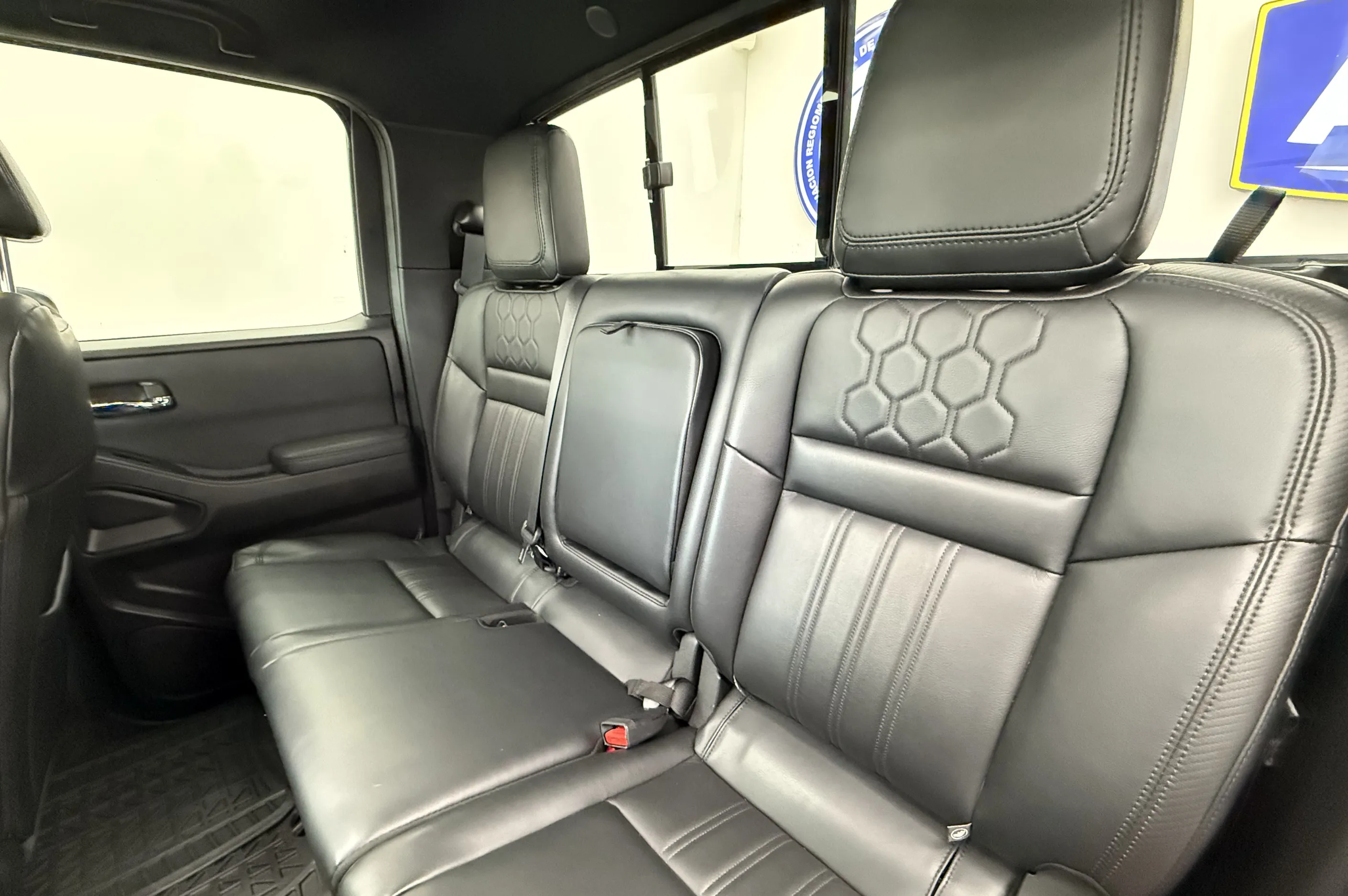 Nissan Frontier V6 PRO-4X TA 4X4 2022