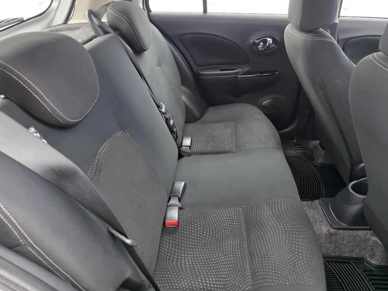 Nissan March Advance 2021