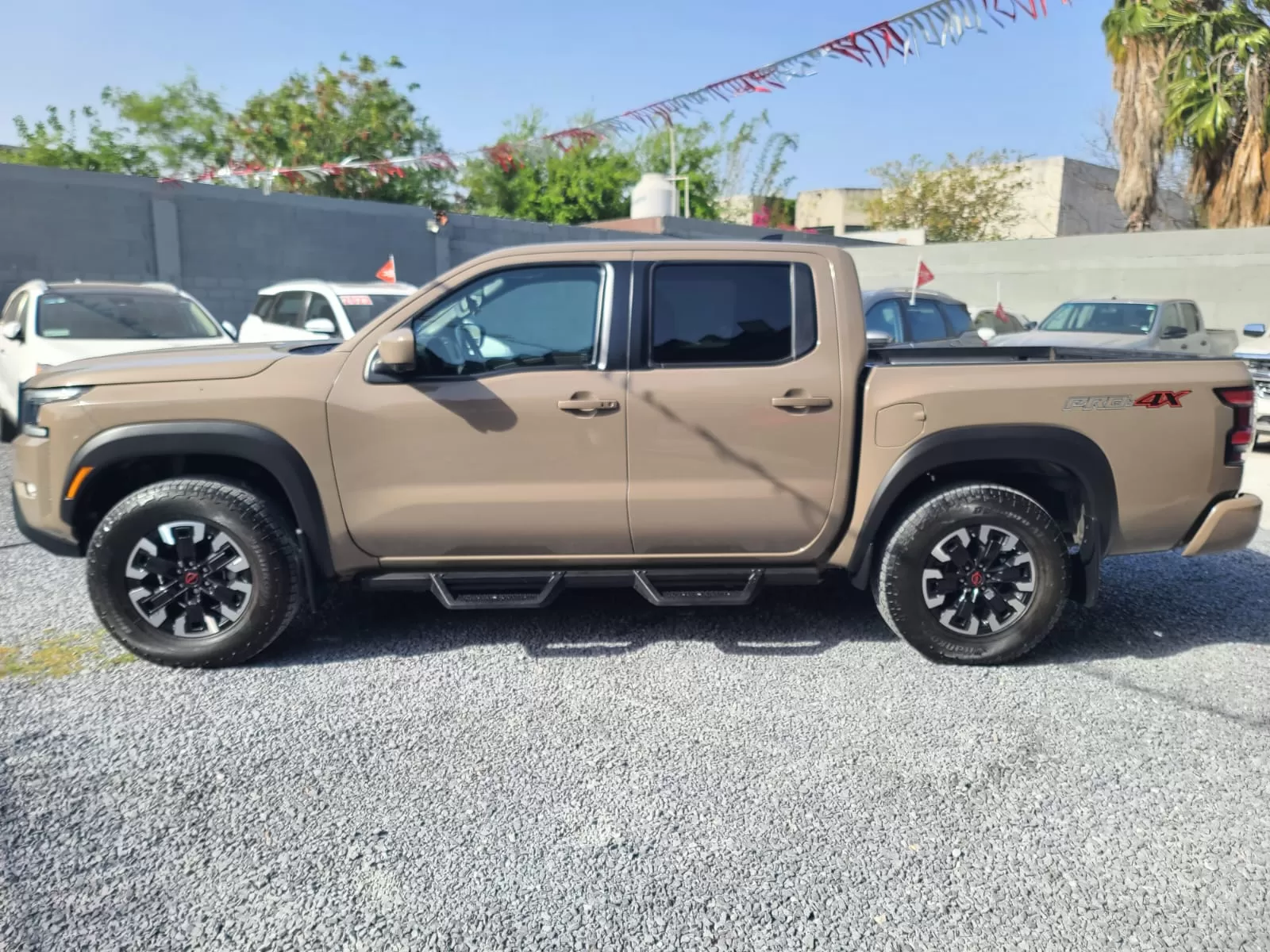Nissan Pro-4X 2024