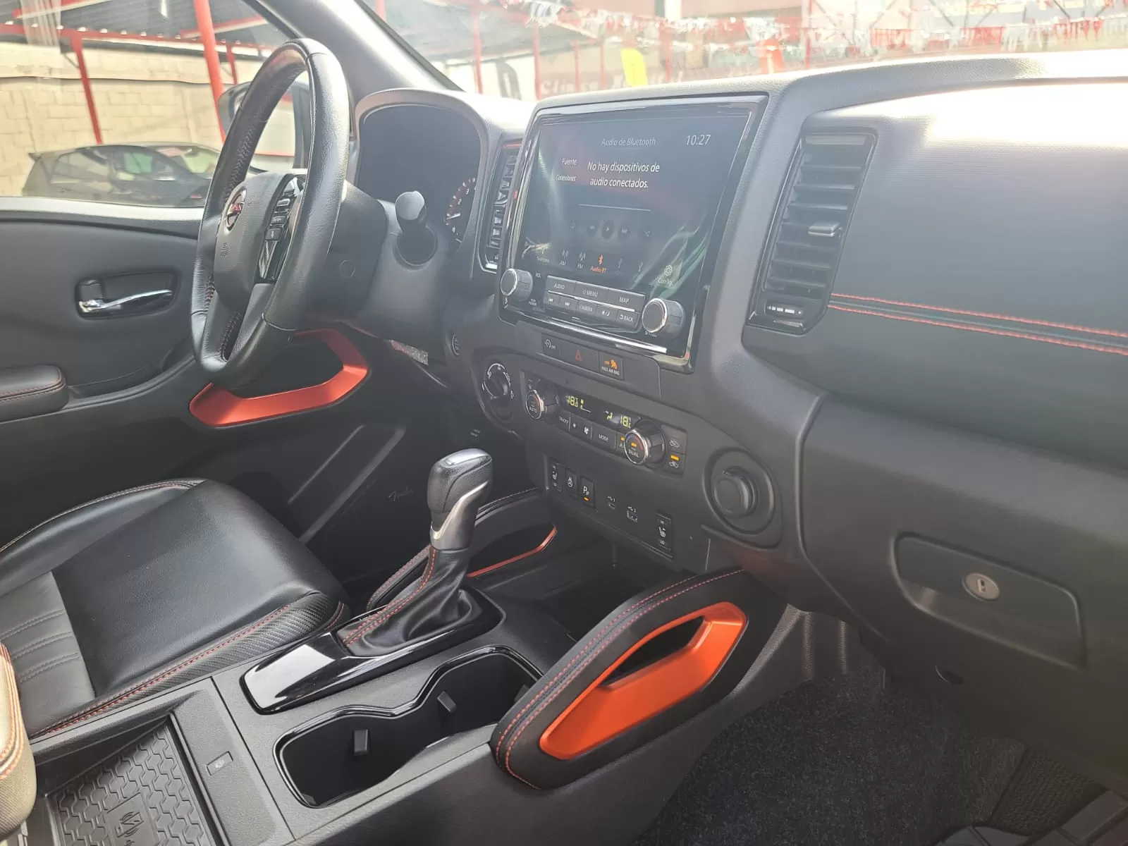 Nissan Pro-4X 2024