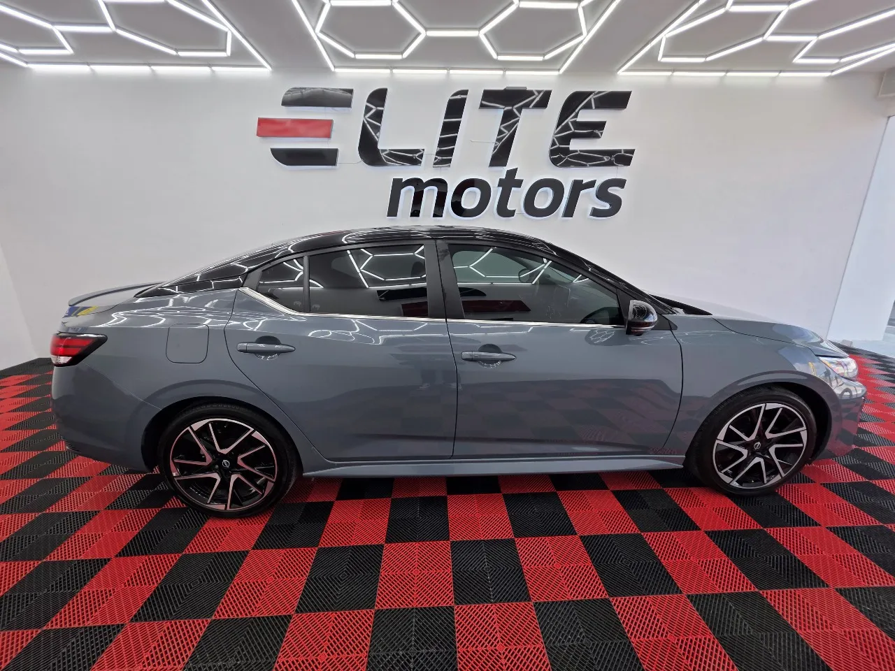 Nissan Sentra SR Bitono 2024