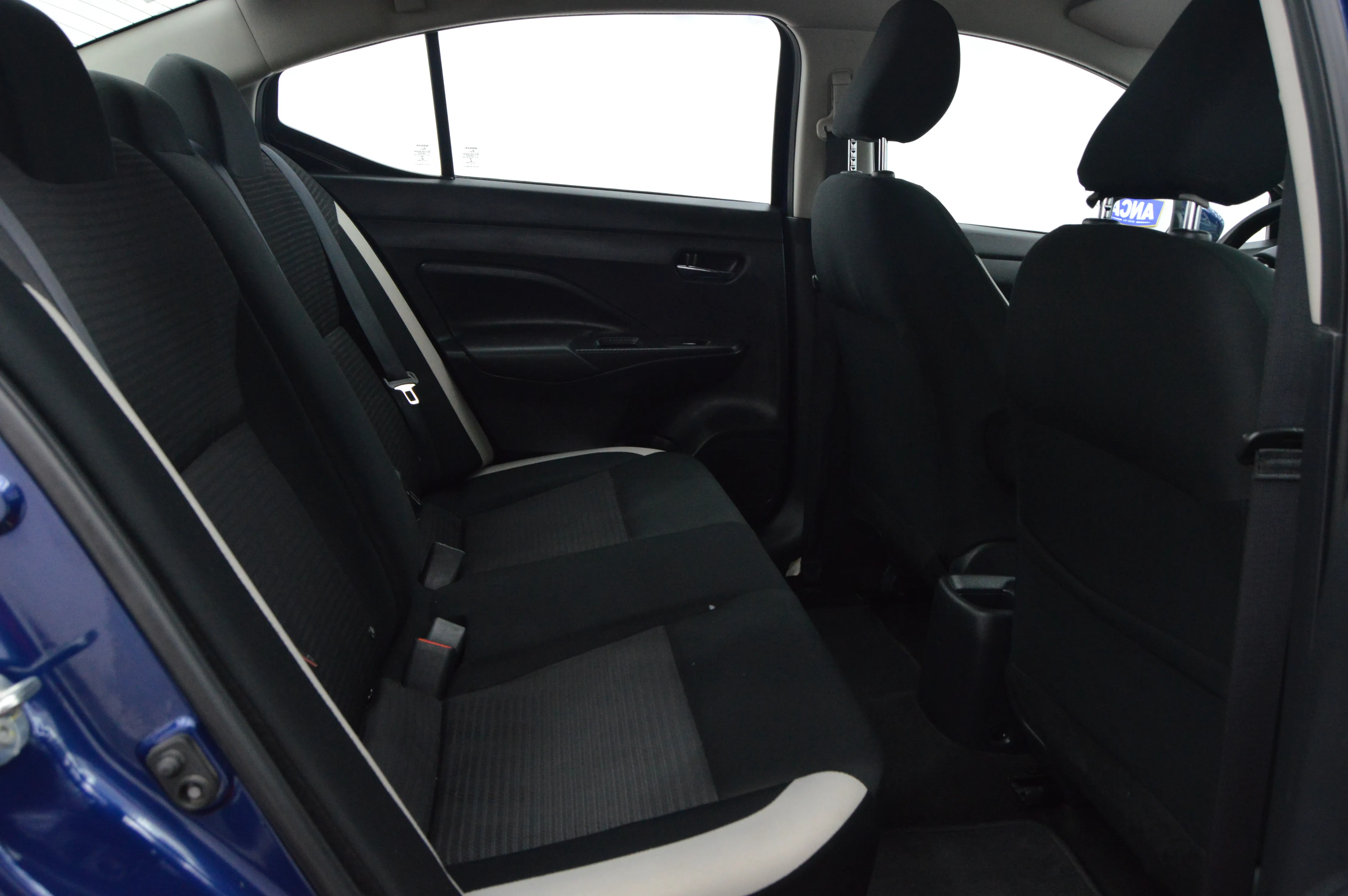 Nissan Versa Advance CVT 2022