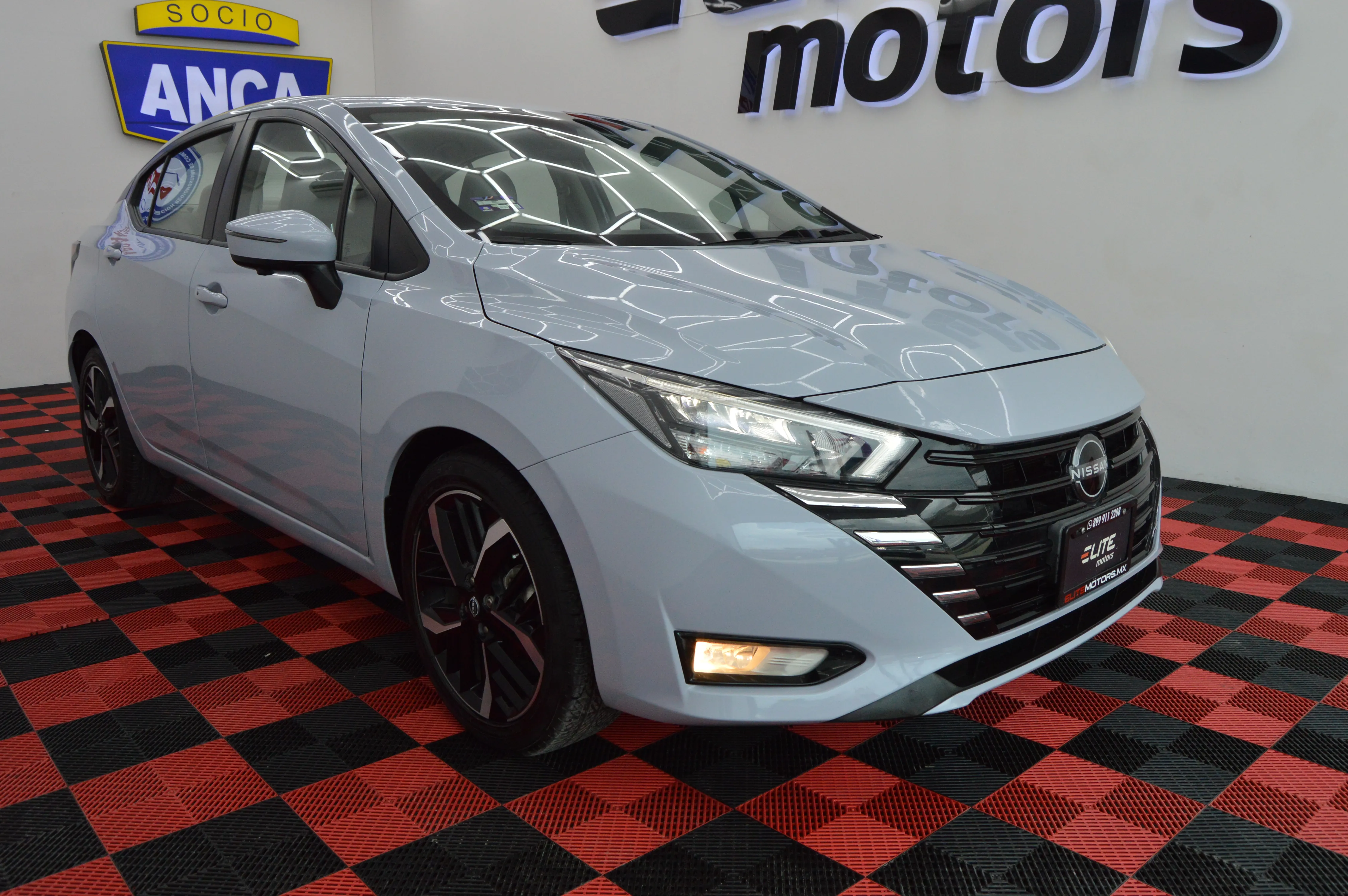 Nissan Versa Exclusive 2024