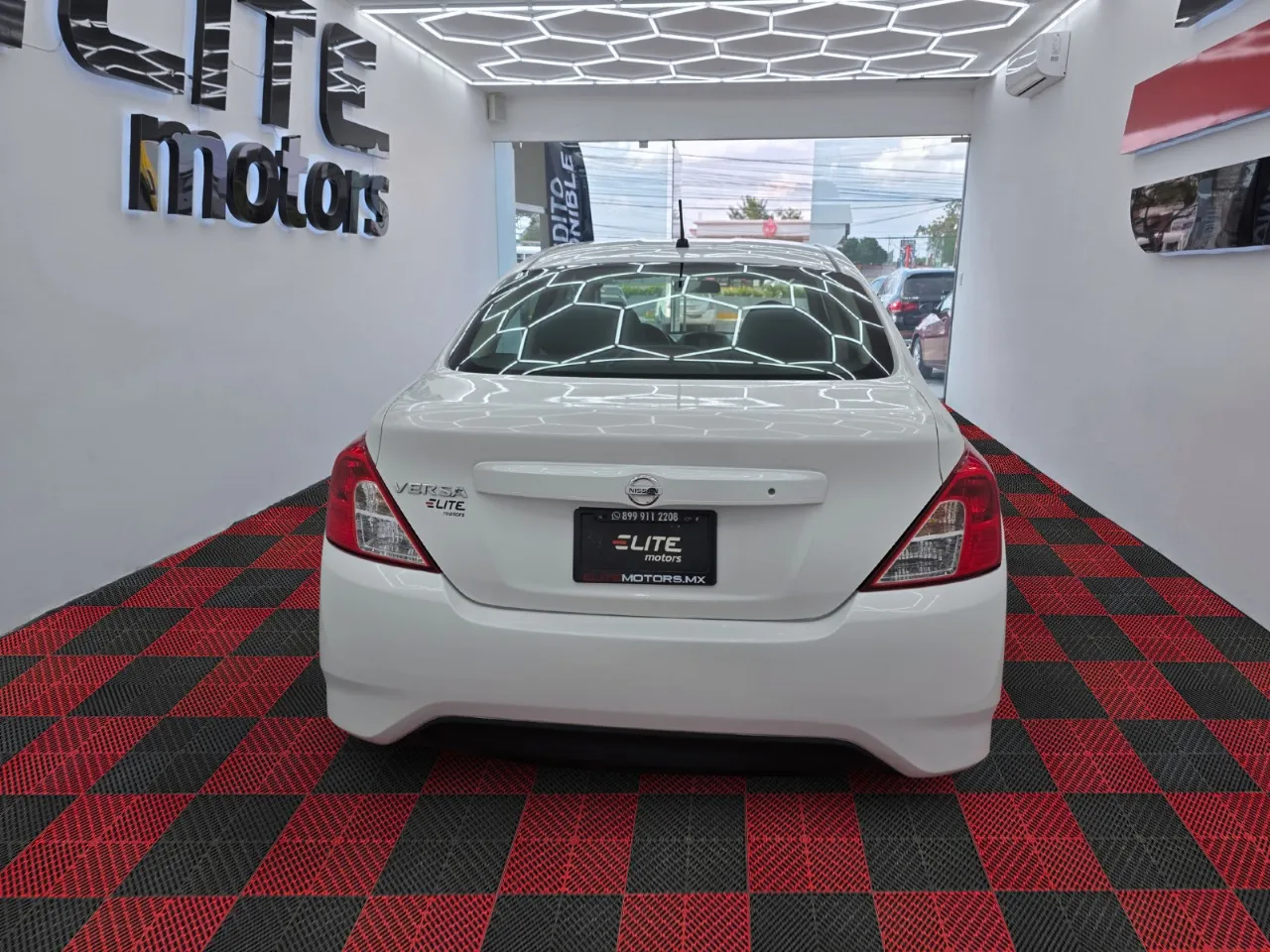 Nissan Versa Sense 2019