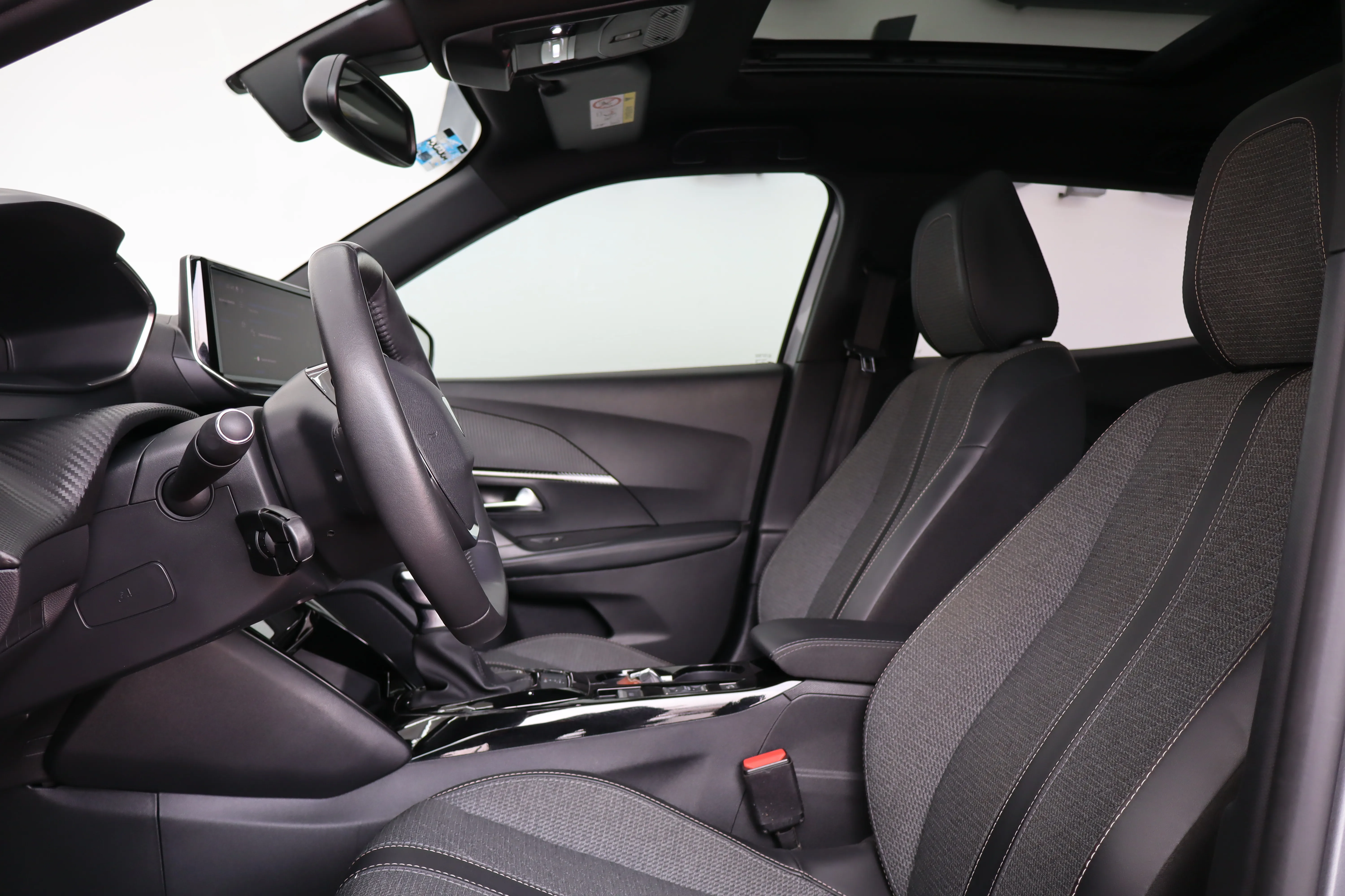 Peugeot 2008 Allure Pack 2024