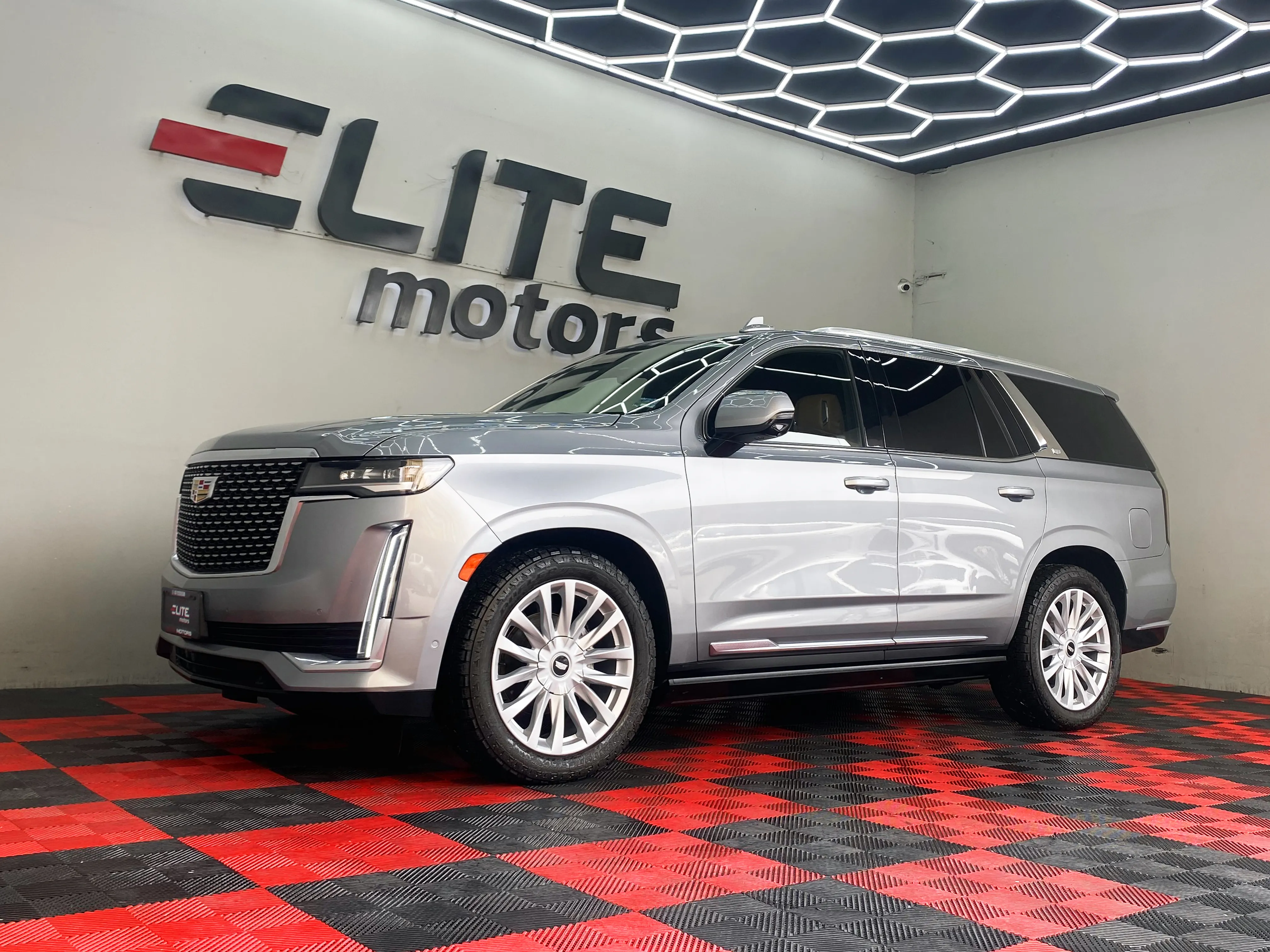 Escalade Premium Luxury