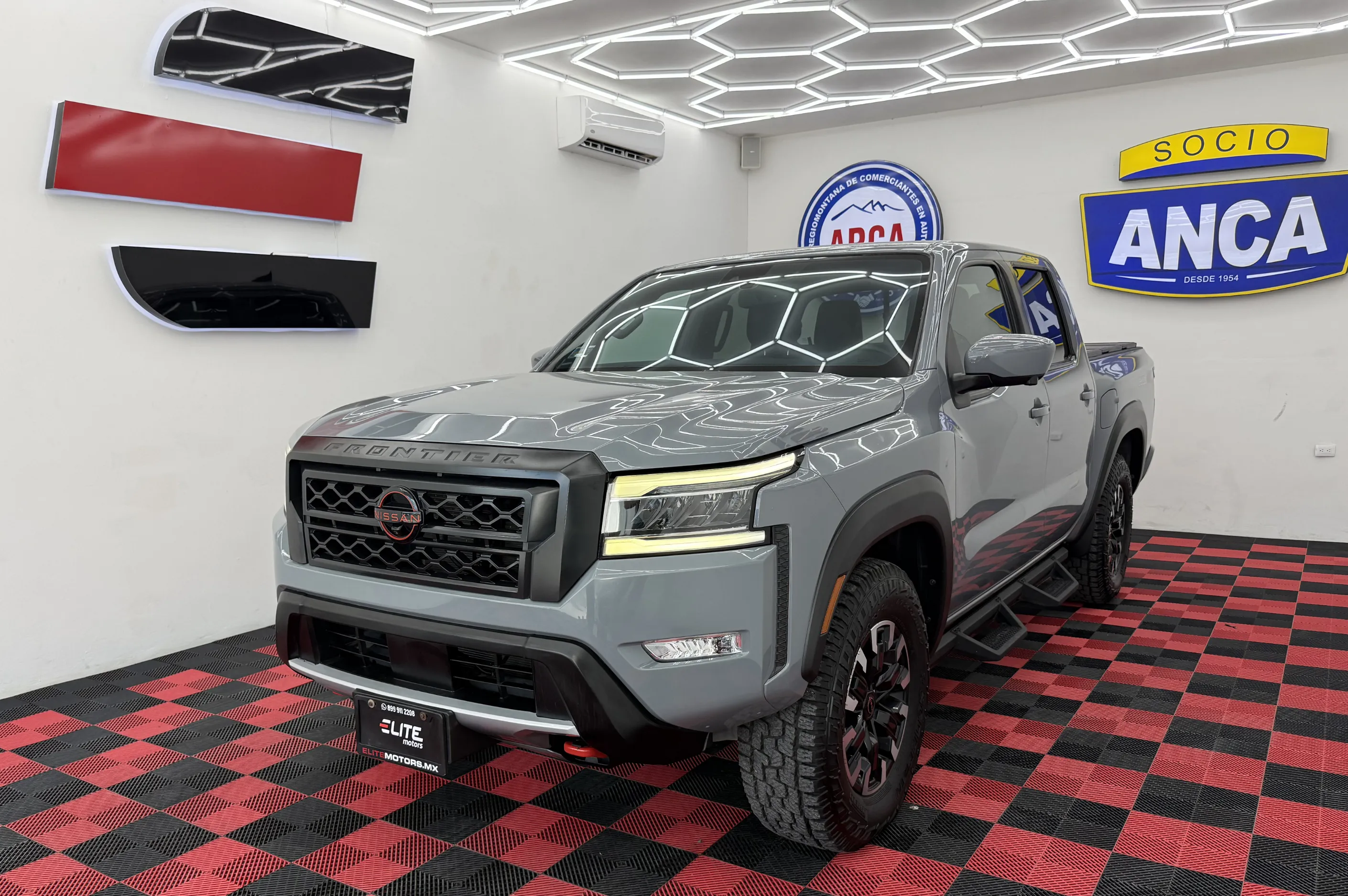 Frontier V6 PRO-4X TA 4X4