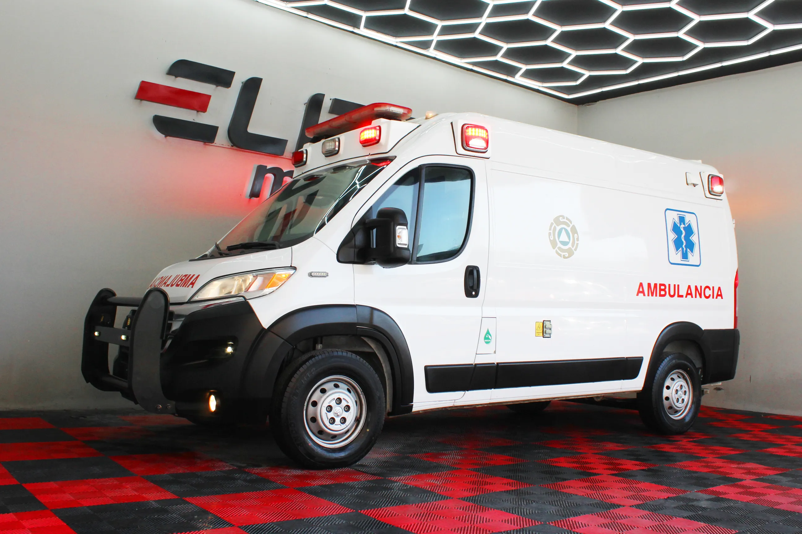 Pro Master Ambulancia