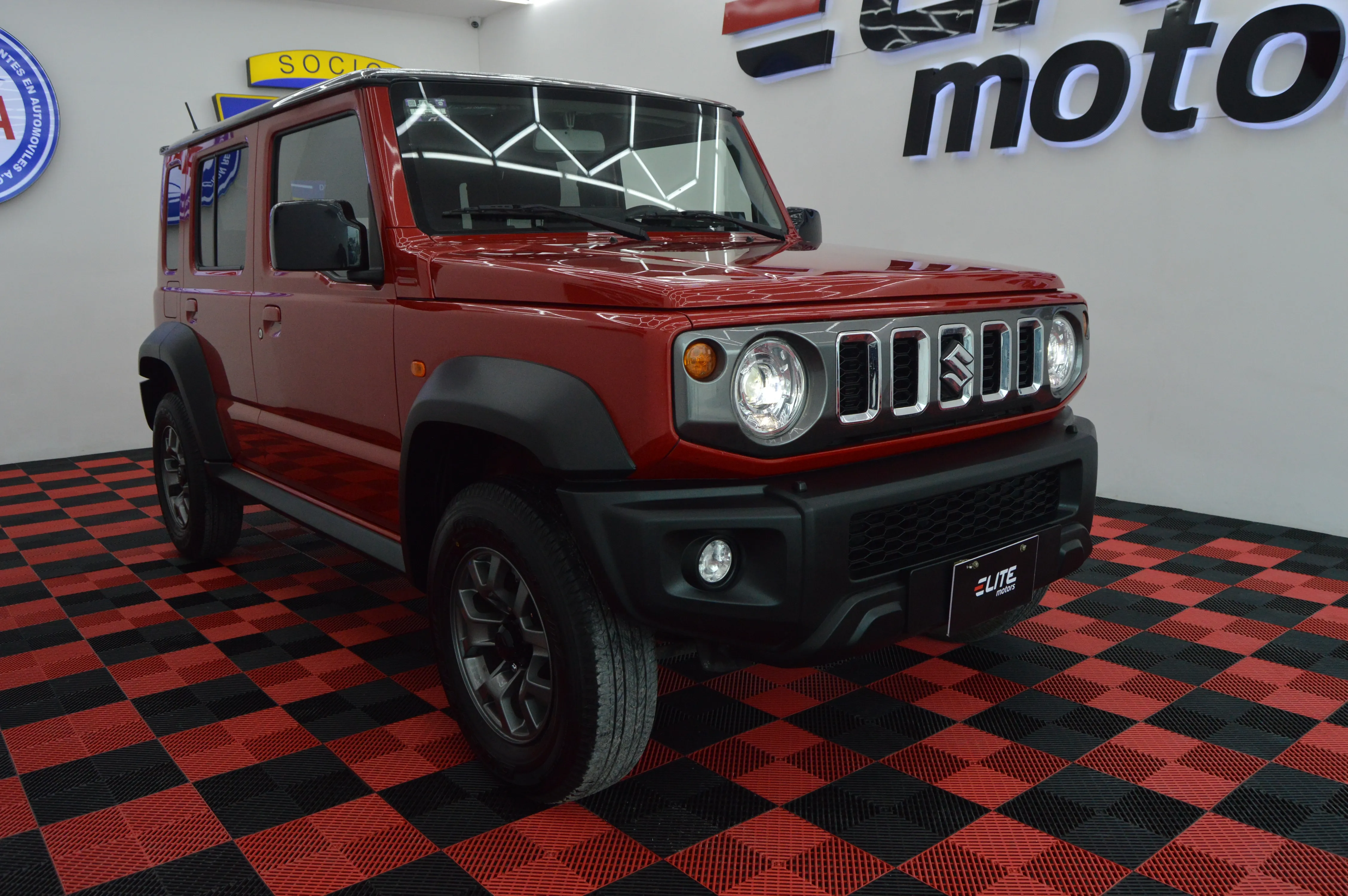 Suzuki Jimny GLX 2025