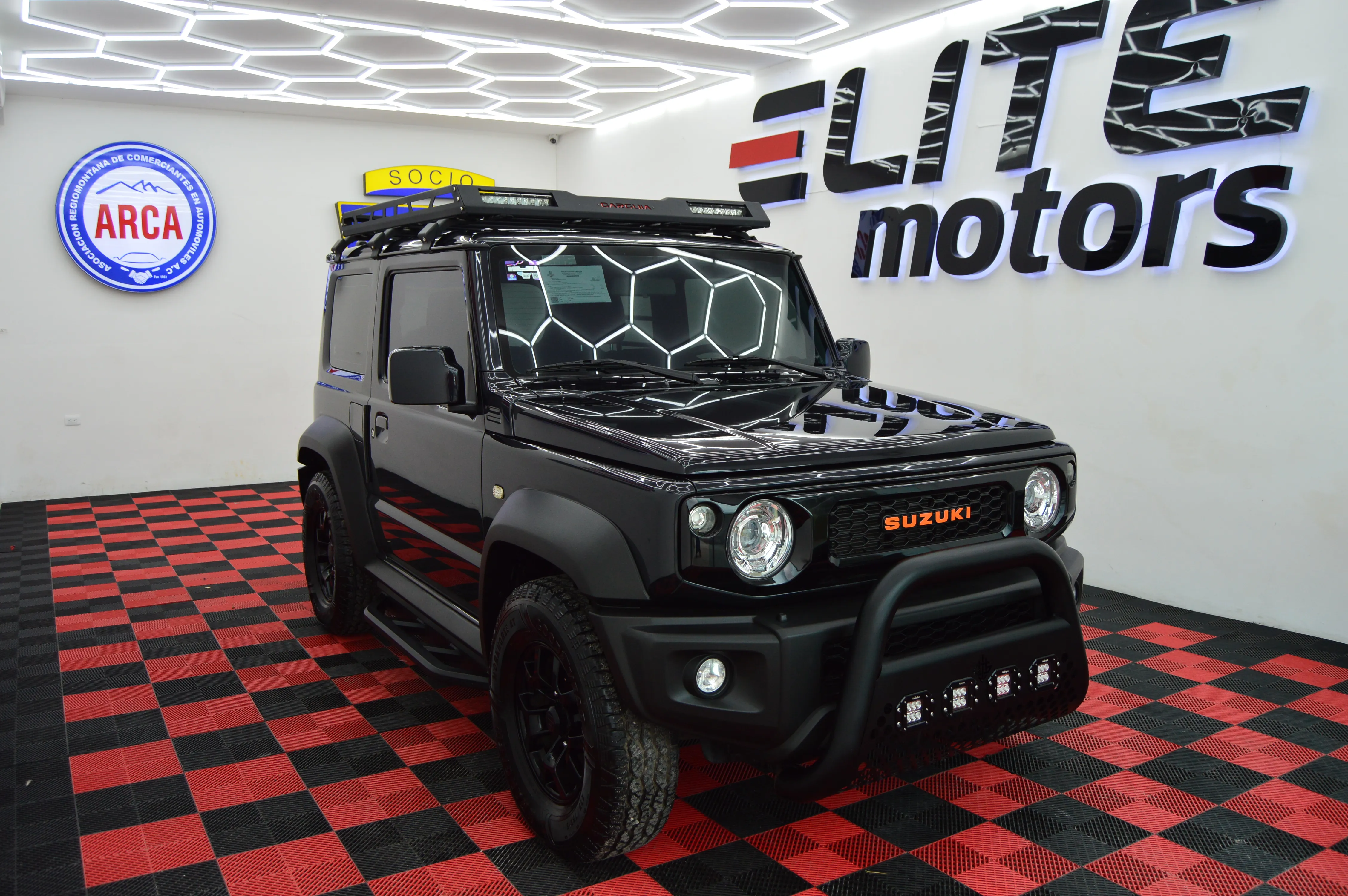 Suzuki JIMNY GLX TA 2024