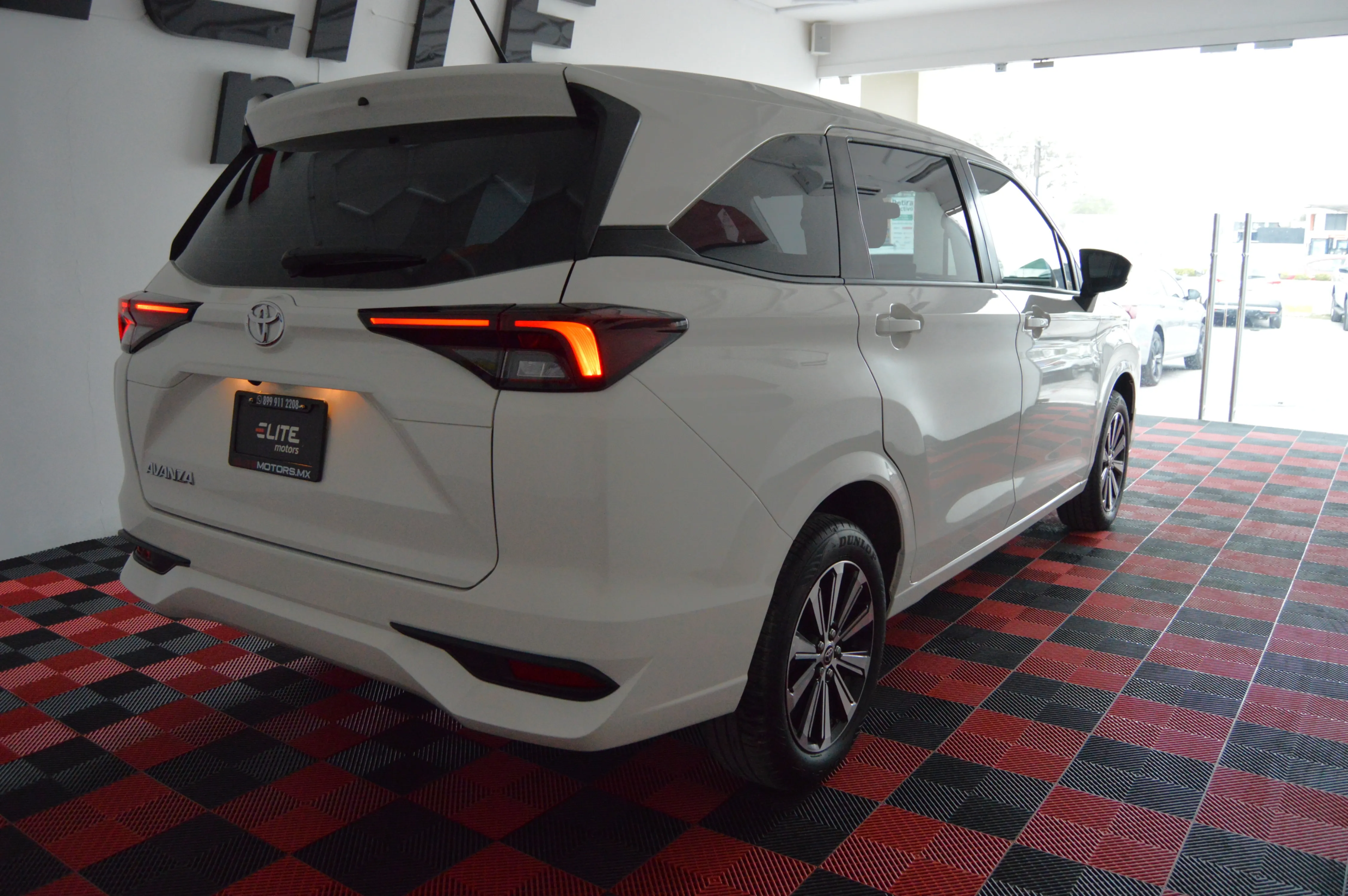 Toyota Avanza XLE CVT 2023