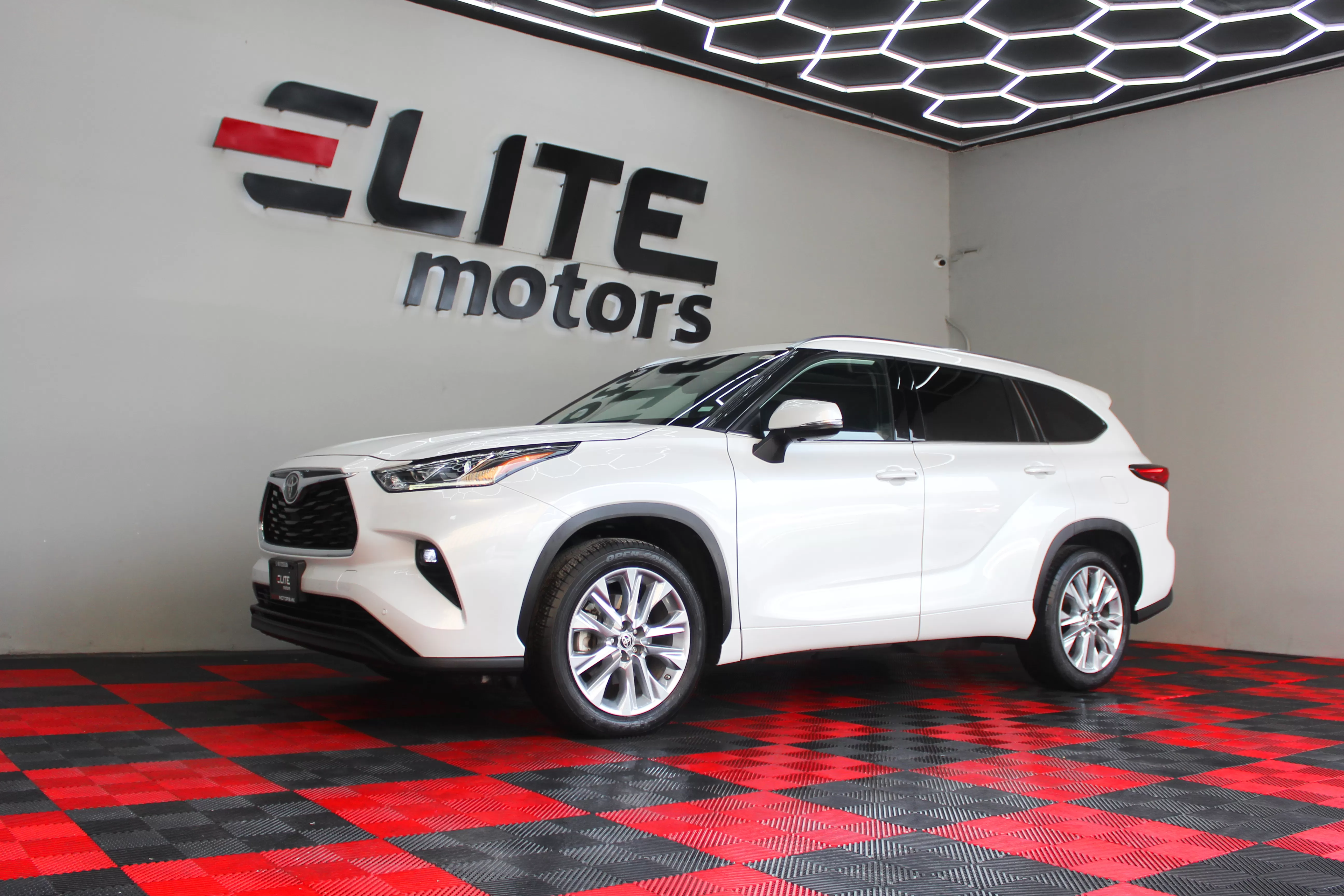 Toyota Highlander Limited 2022