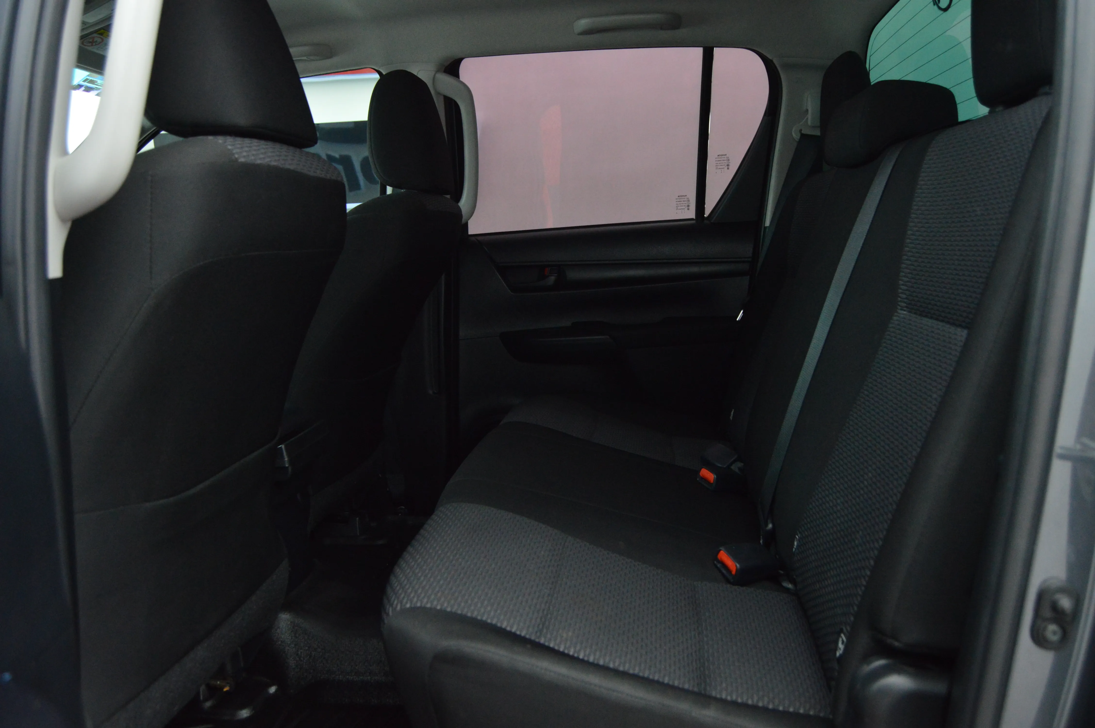 Toyota Hilux SR 2024