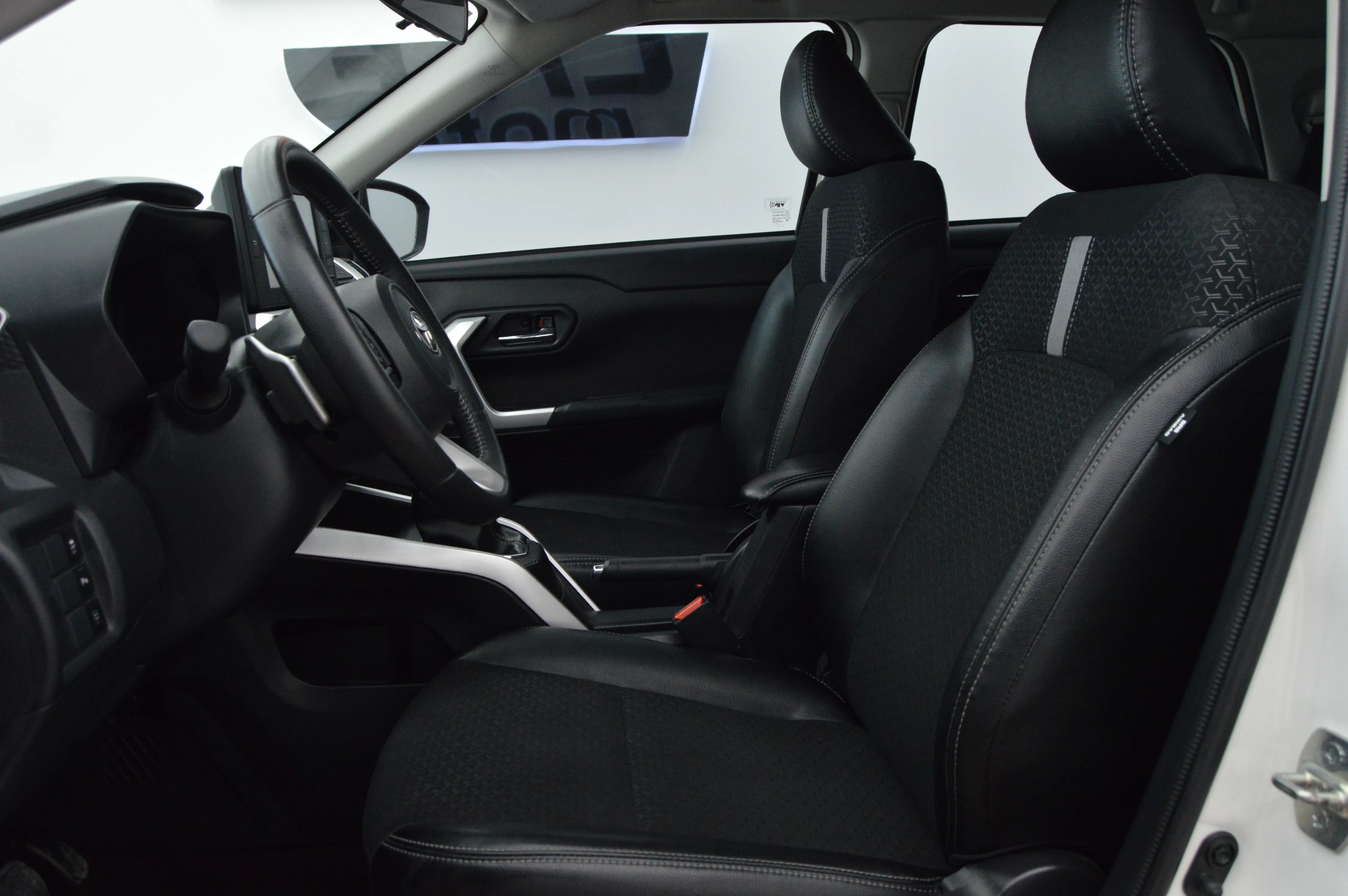 Toyota Raize XLE 2024