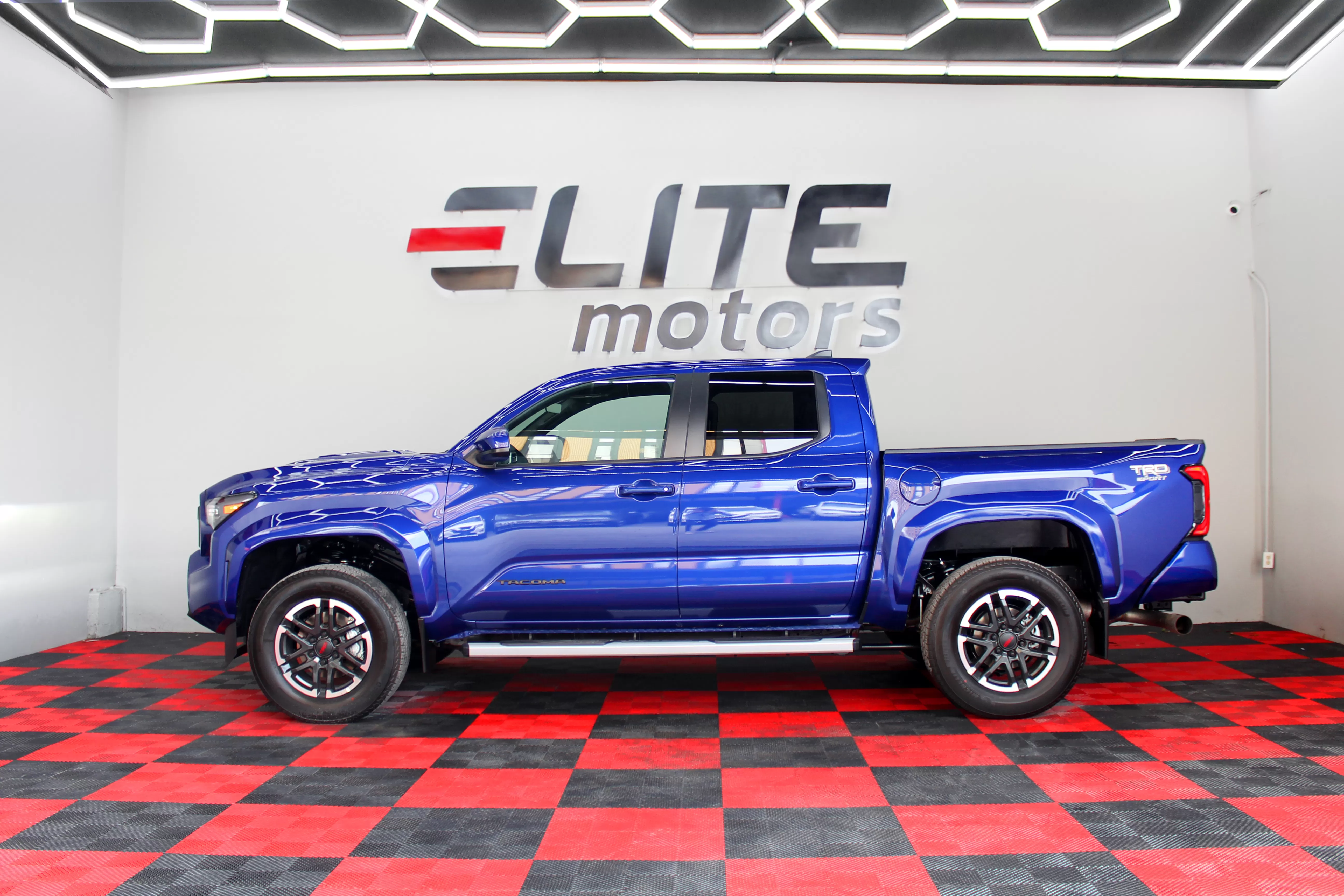 Toyota Tacoma TRD Sport 2024