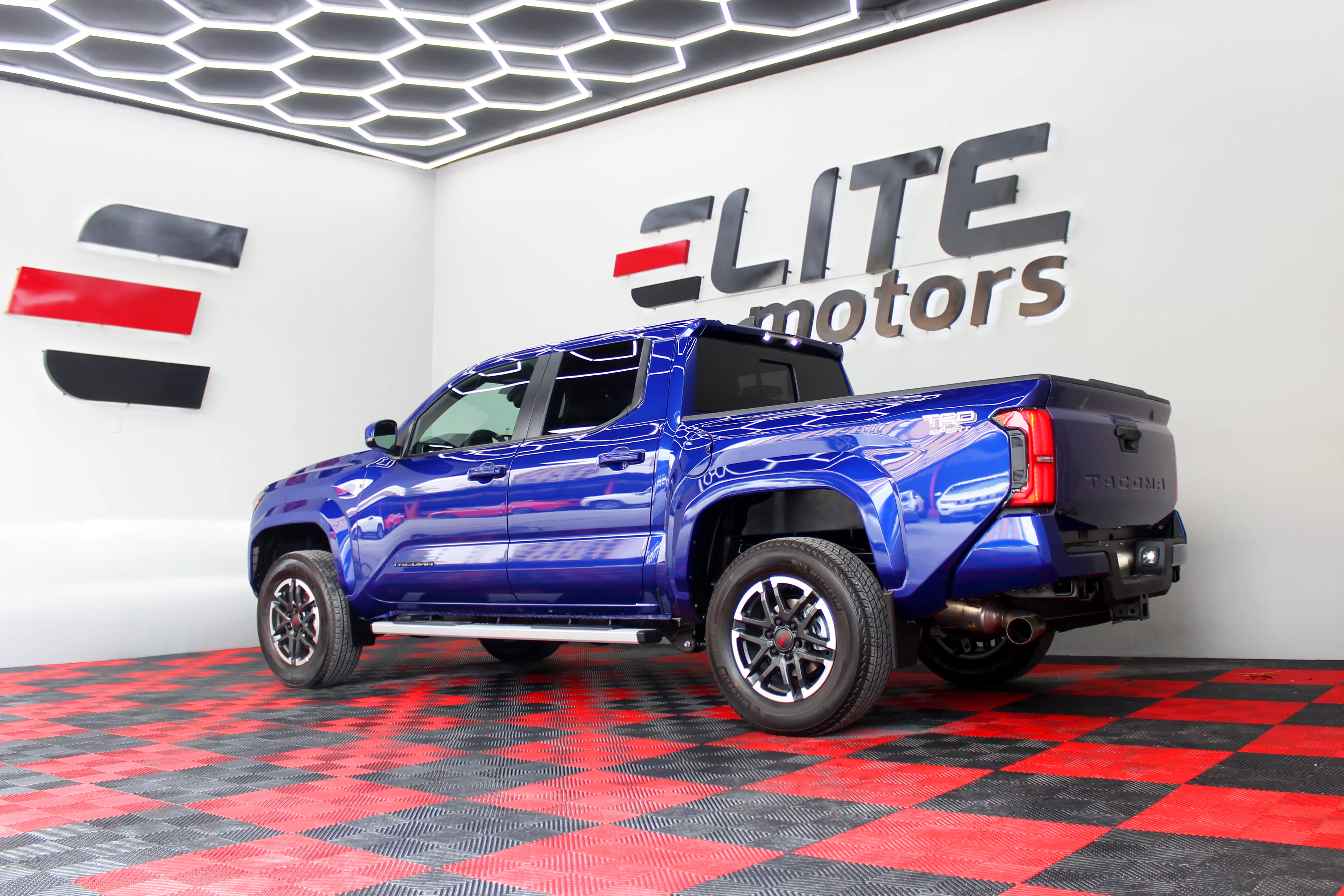 Toyota Tacoma TRD Sport 2024