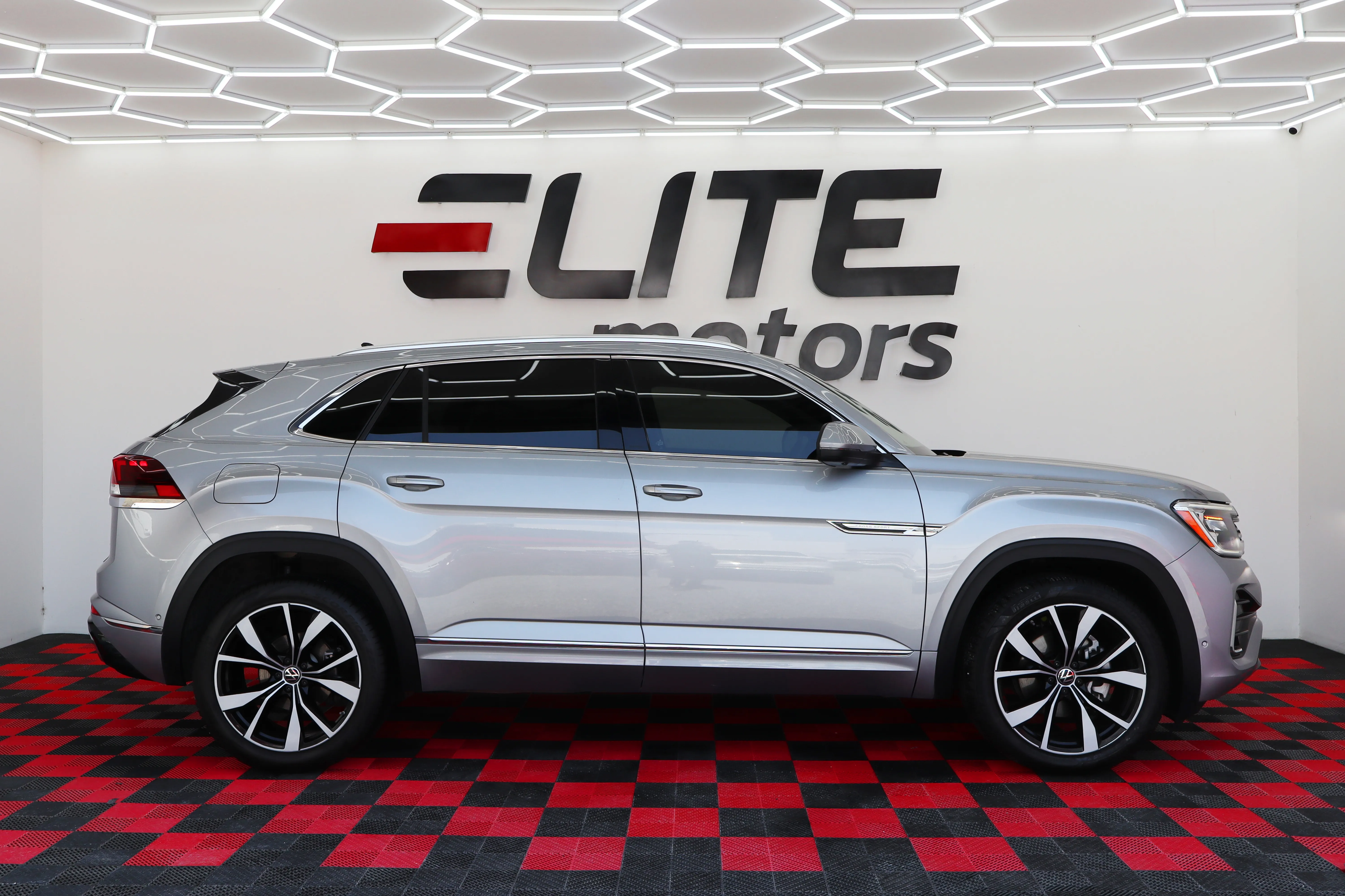 Volkswagen Cross Sport 2024