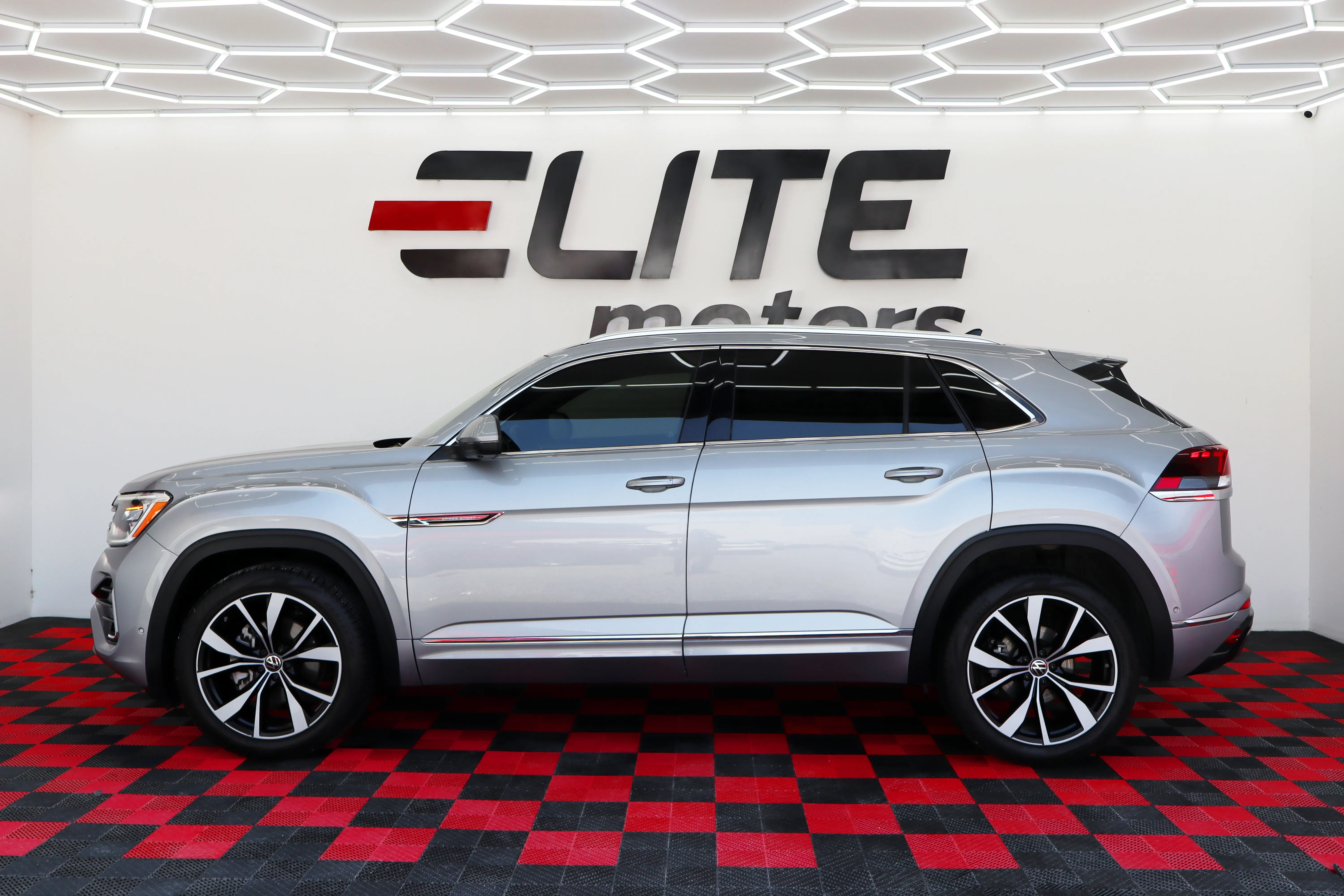 Volkswagen Cross Sport 2024