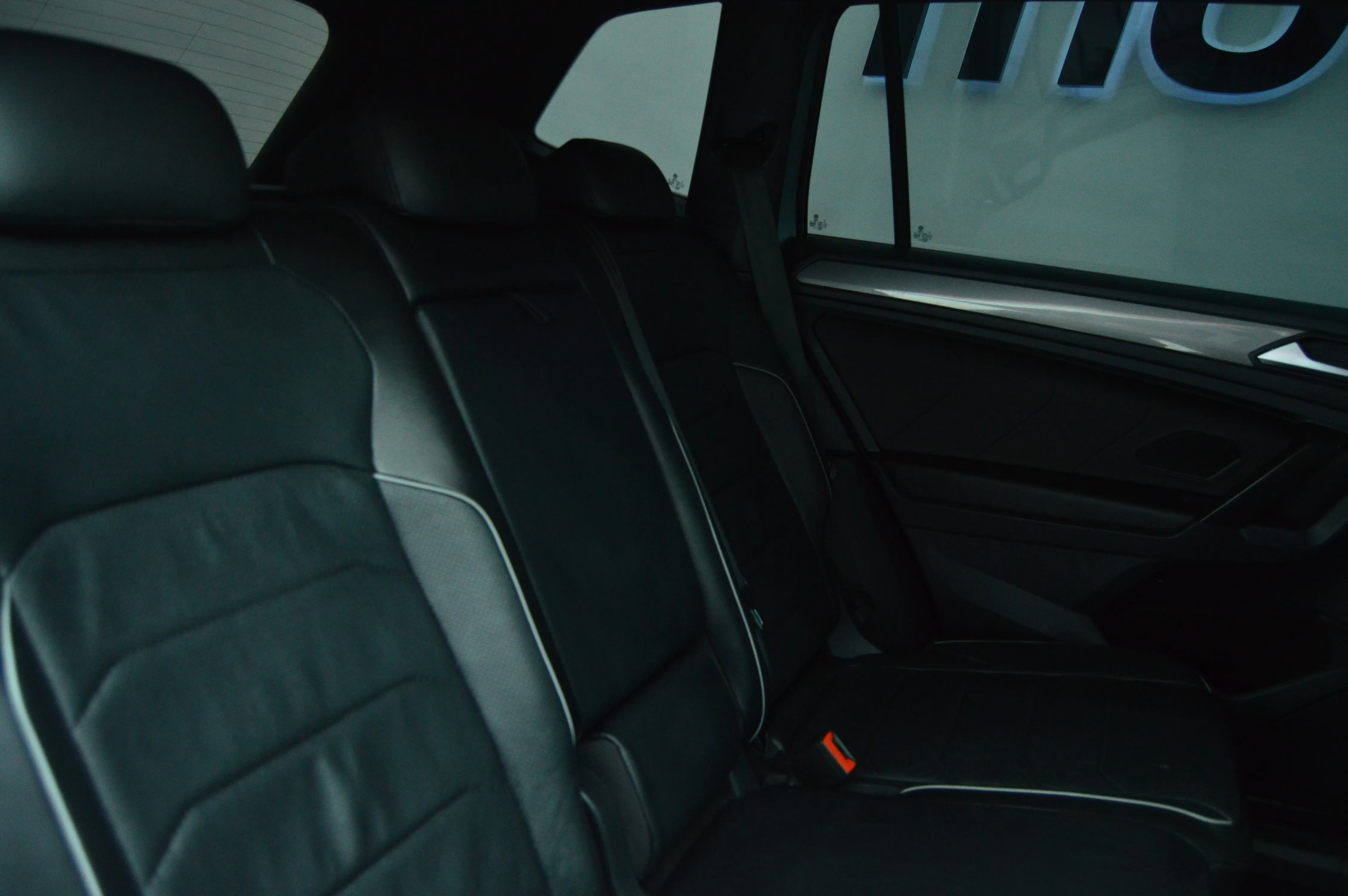 Volkswagen TIGUAN R-LINE 2024